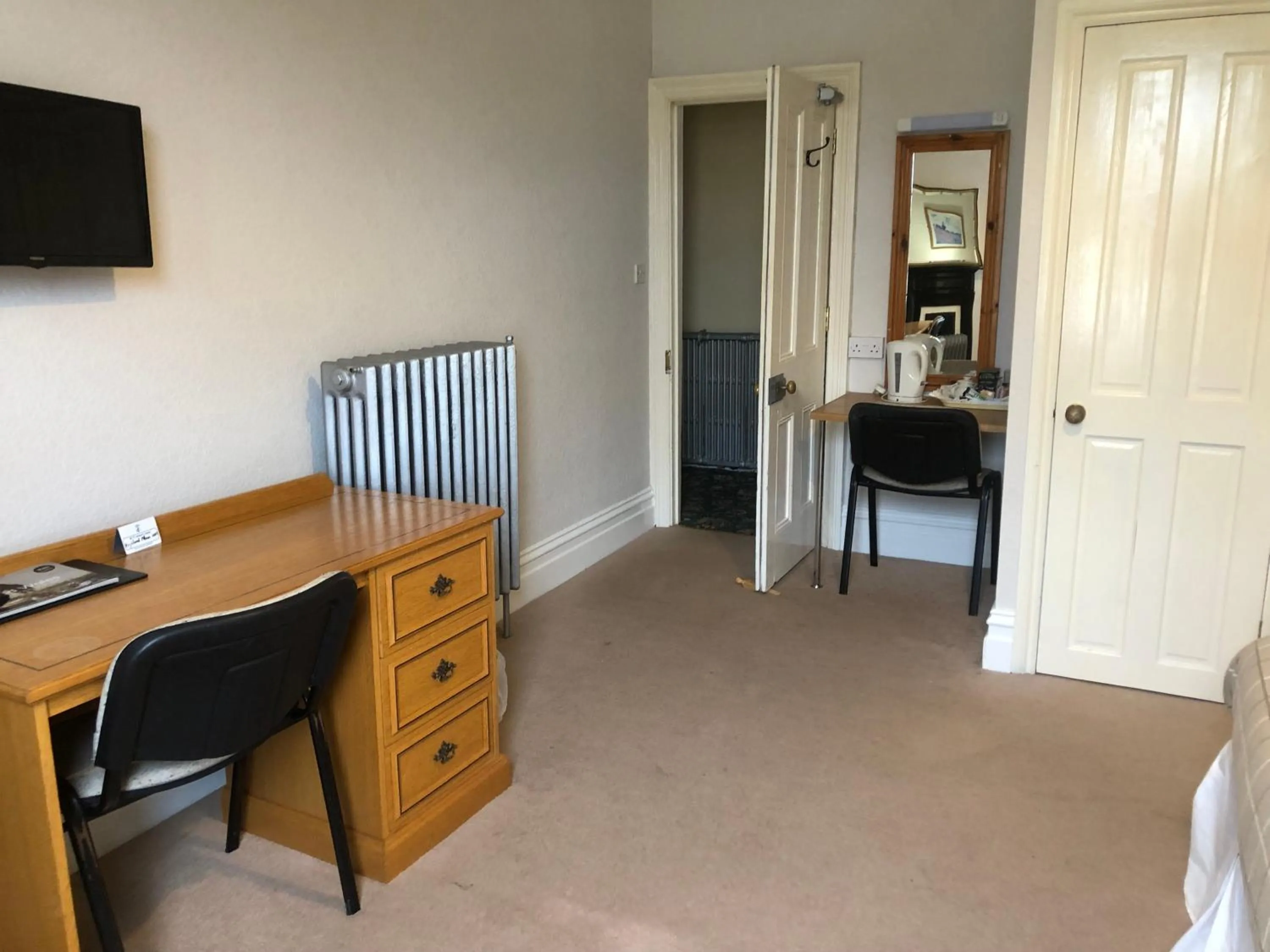Bedroom in Highland Moors