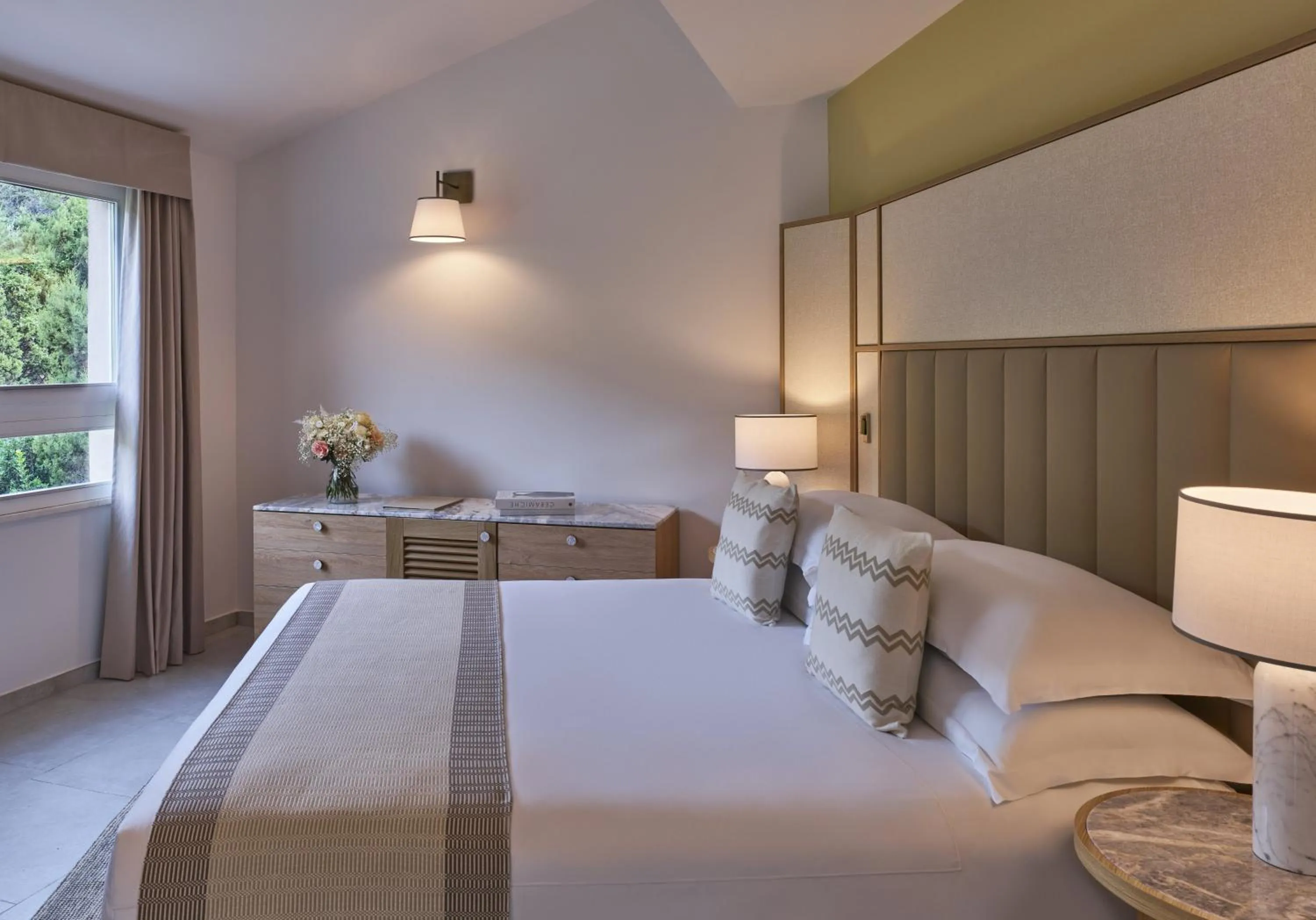 Bedroom, Bed in Conrad Chia Laguna Sardinia