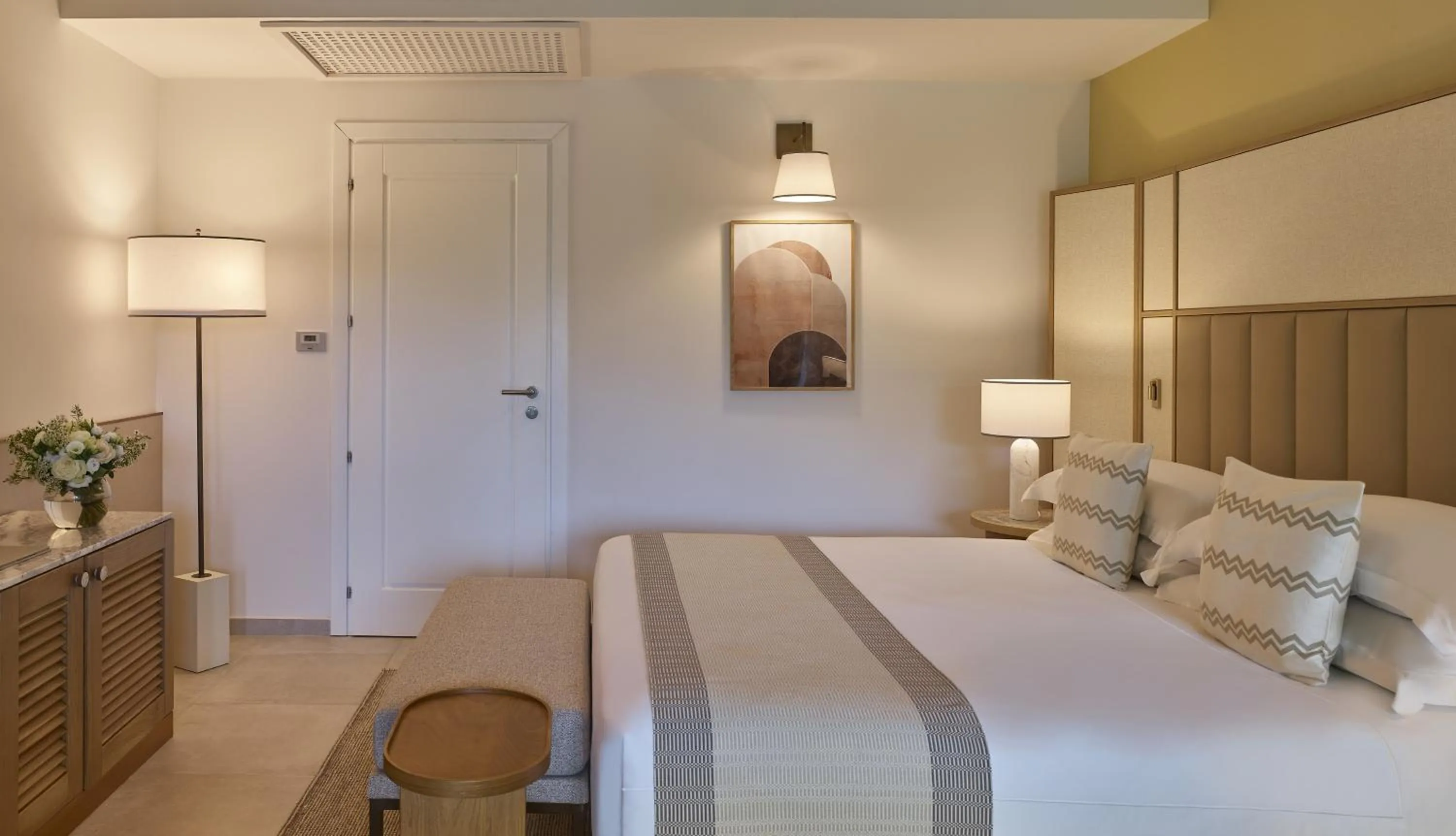 Bedroom, Bed in Conrad Chia Laguna Sardinia