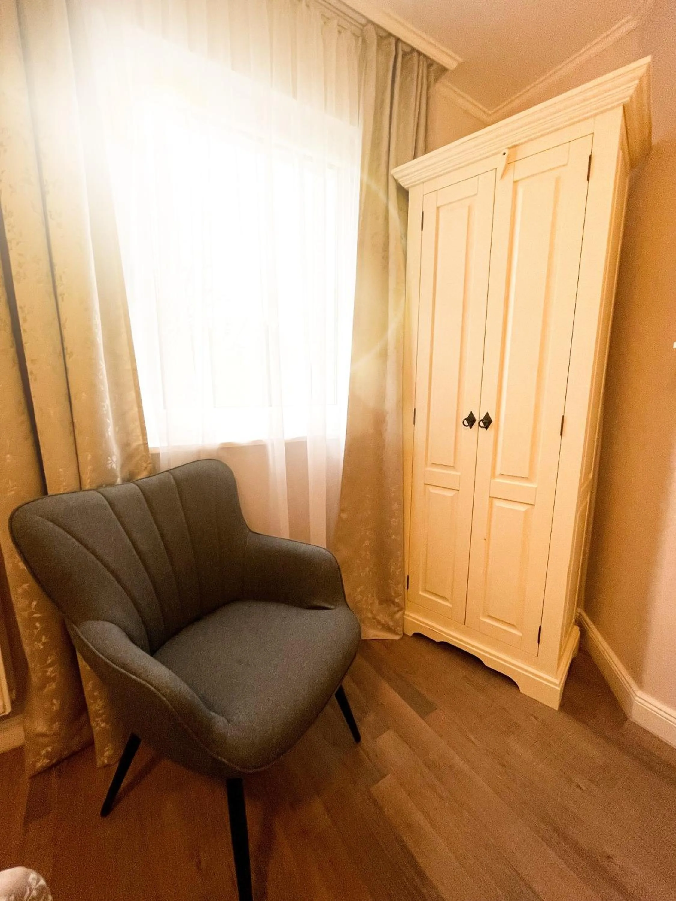 Photo of the whole room in Hotel Kolossos Düsseldorf - Neuss