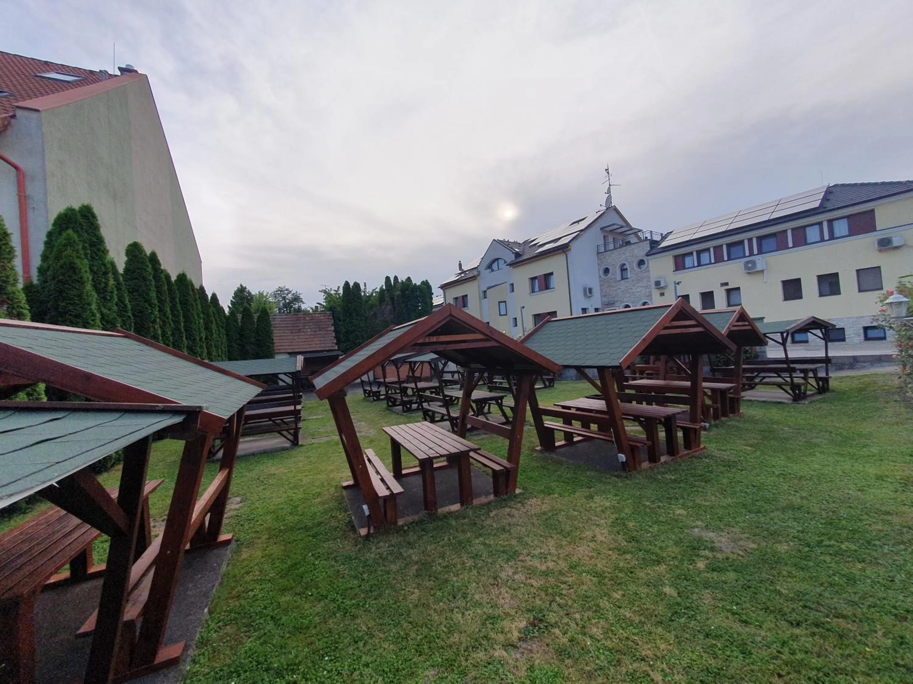 Corvina Hotel-Restaurant