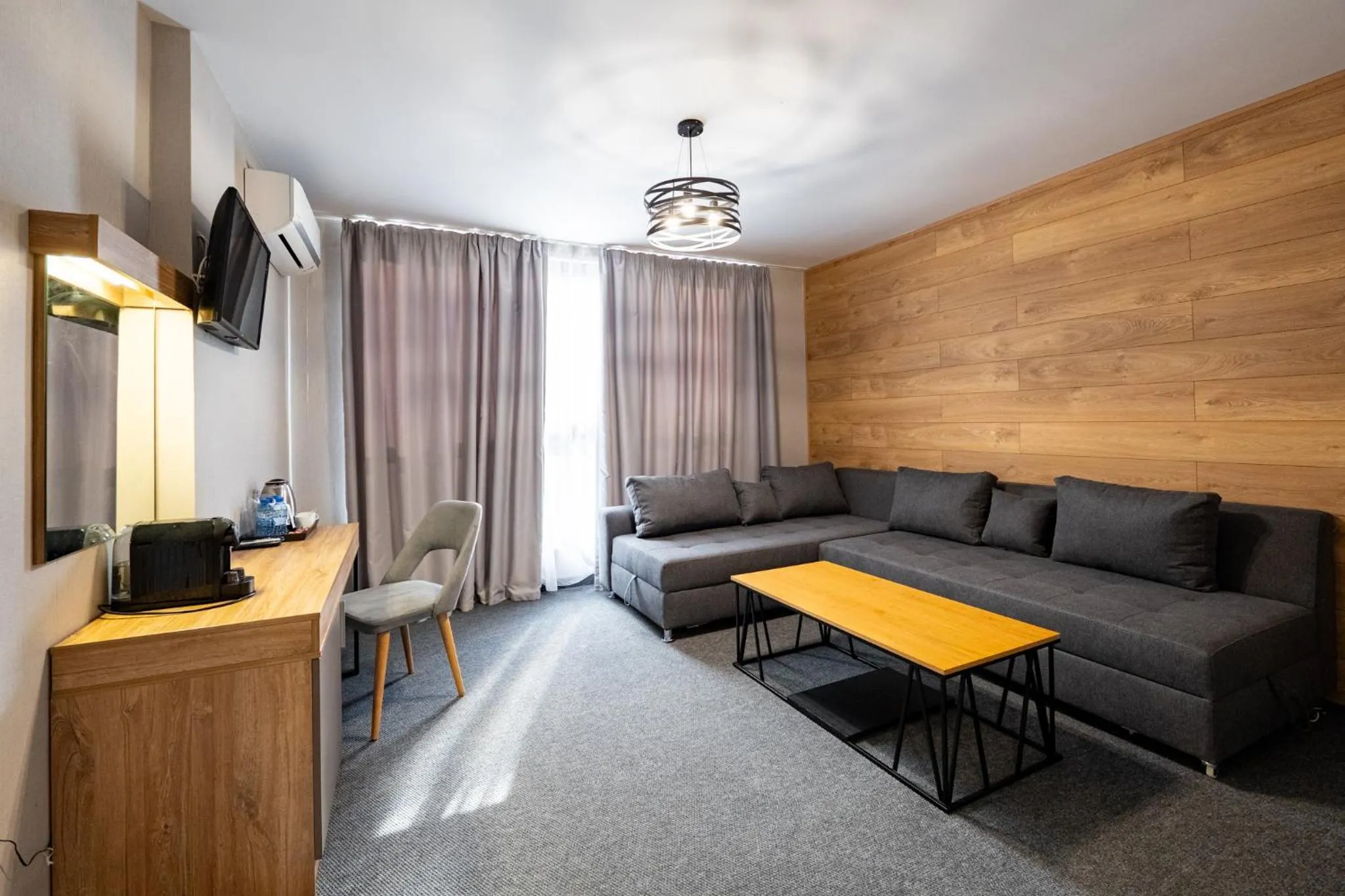 Living room in Avenue Hotel Deluxe