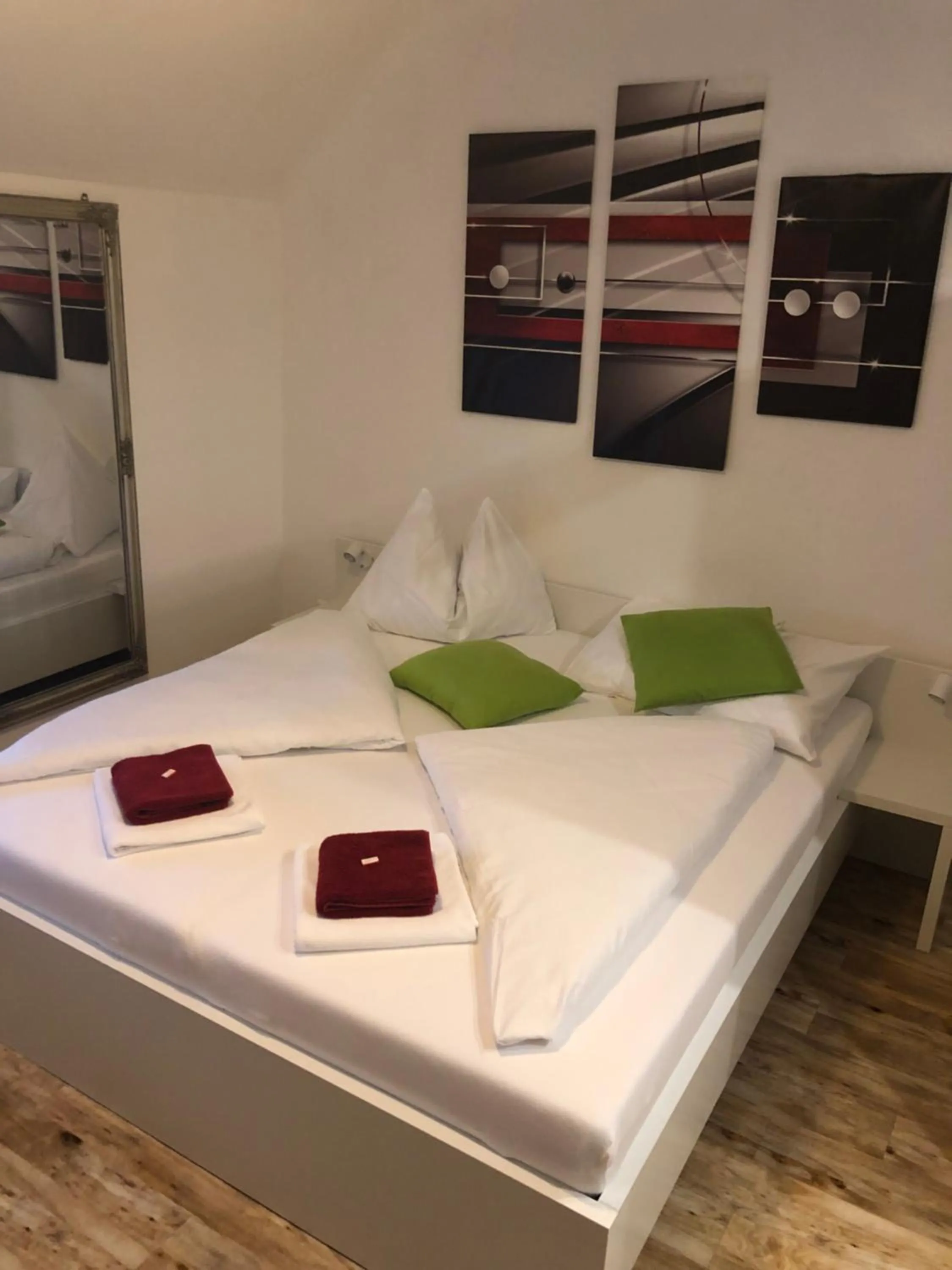 Bed in Center Rooms Villach
