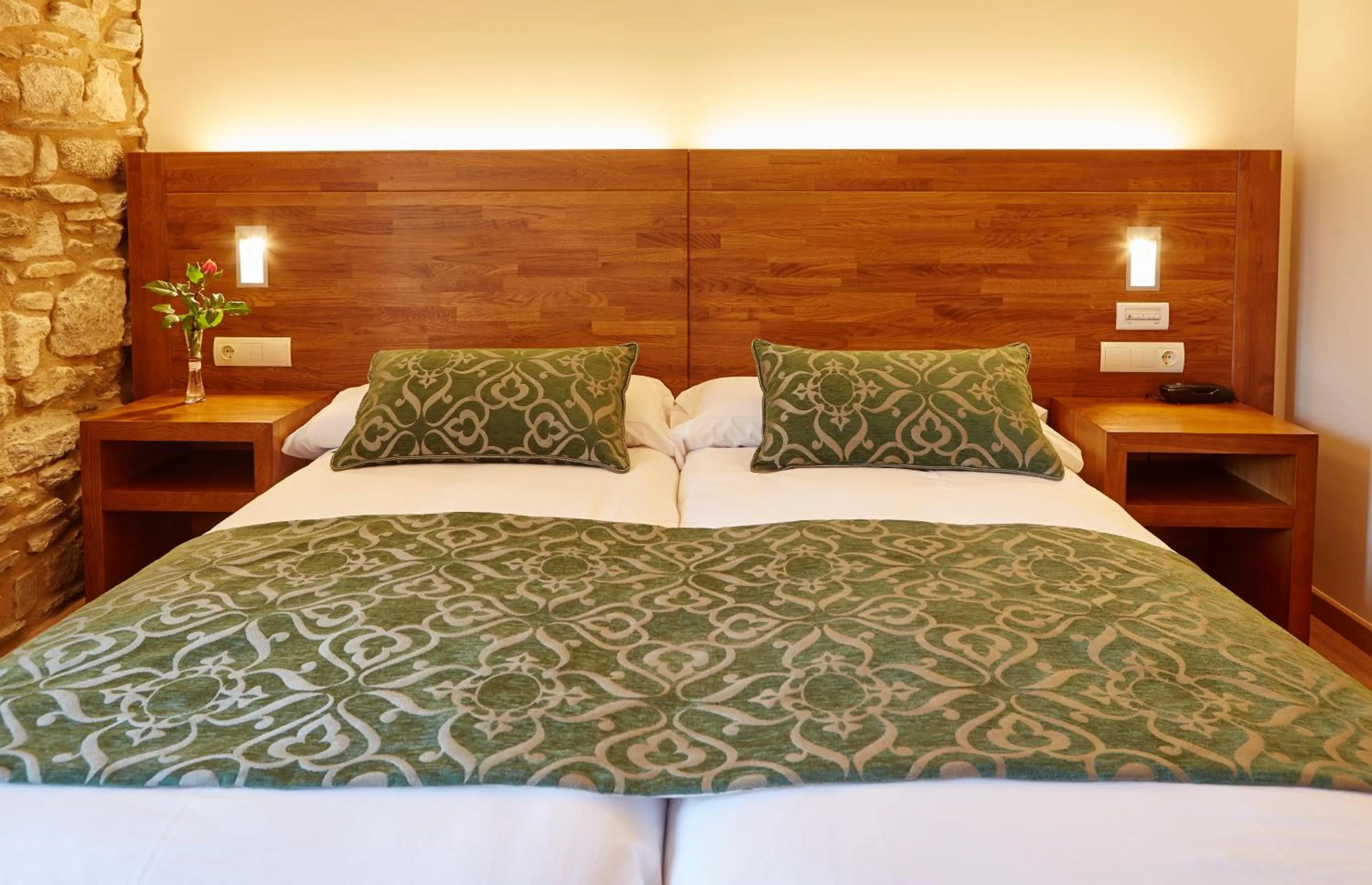 Bed in Mapoula PR Boutique