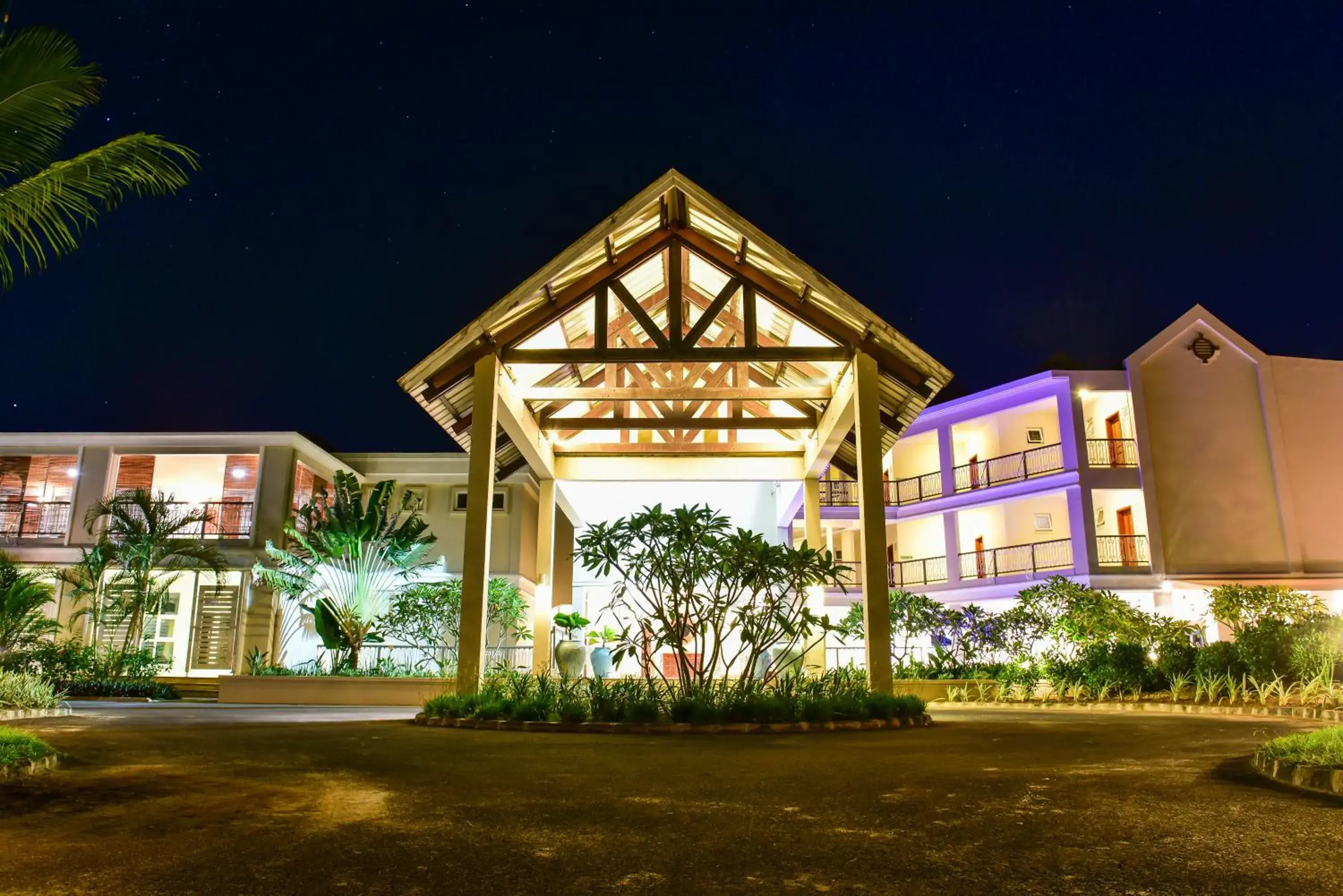 Property building in Tarisa Resort & Spa Property building in Tarisa Resort & Spa