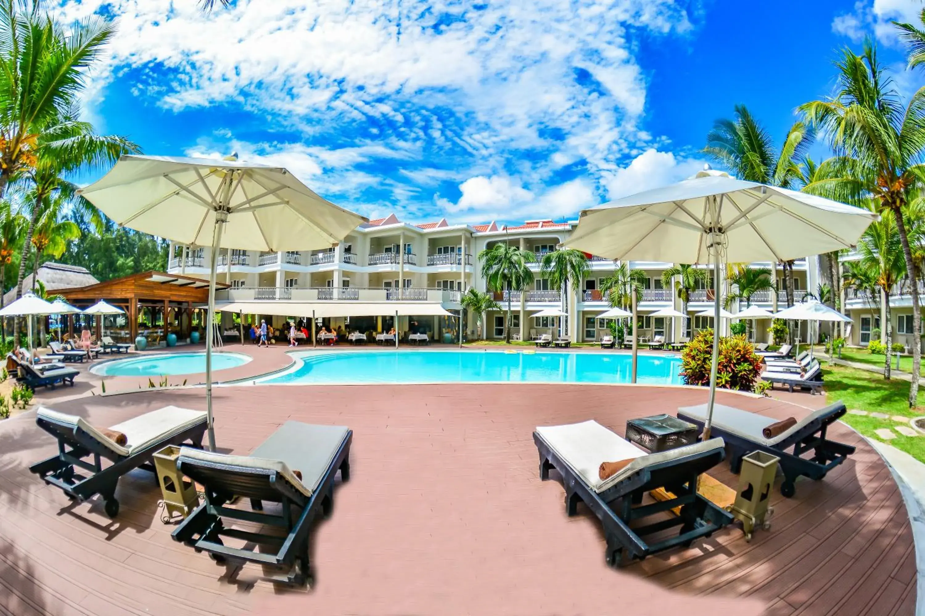 Property building in Tarisa Resort & Spa Property building in Tarisa Resort & Spa