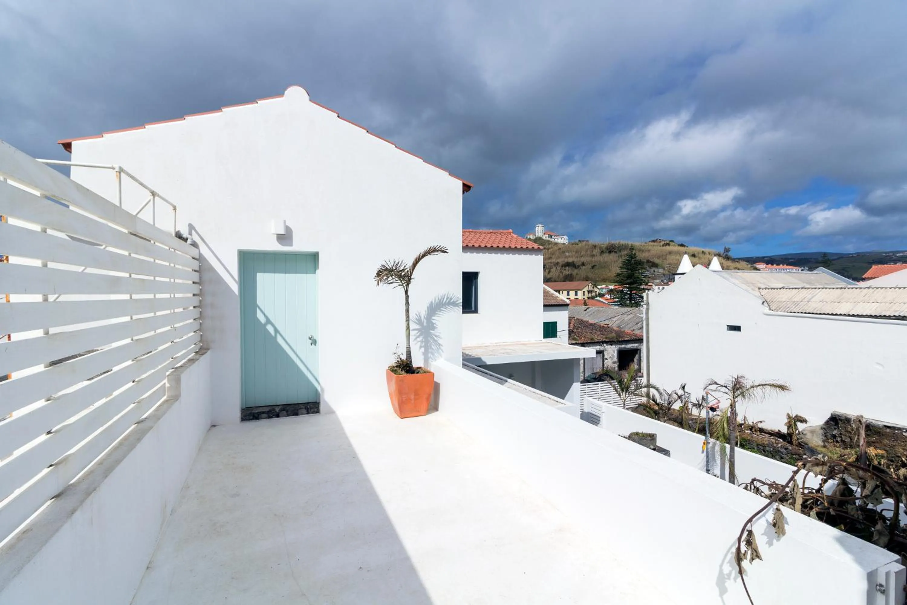 Property building in Baía das Caldeirinhas