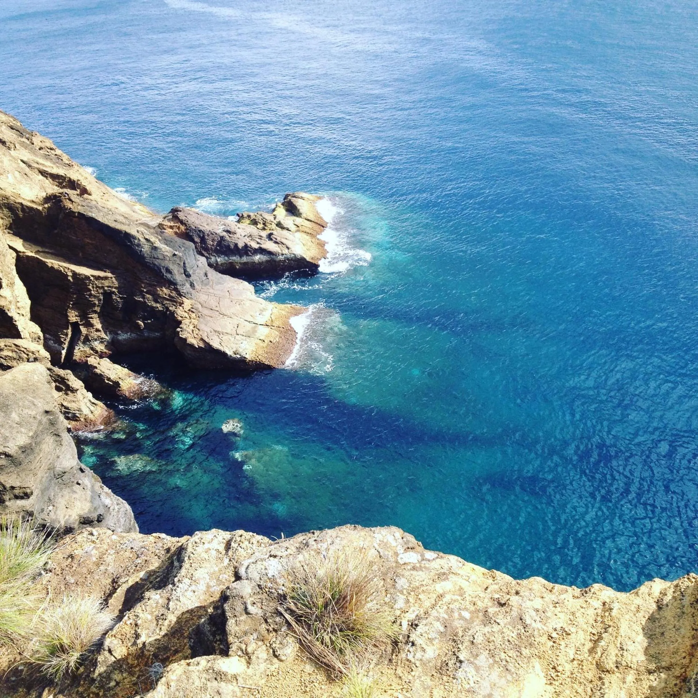 Fishing in Baía das Caldeirinhas