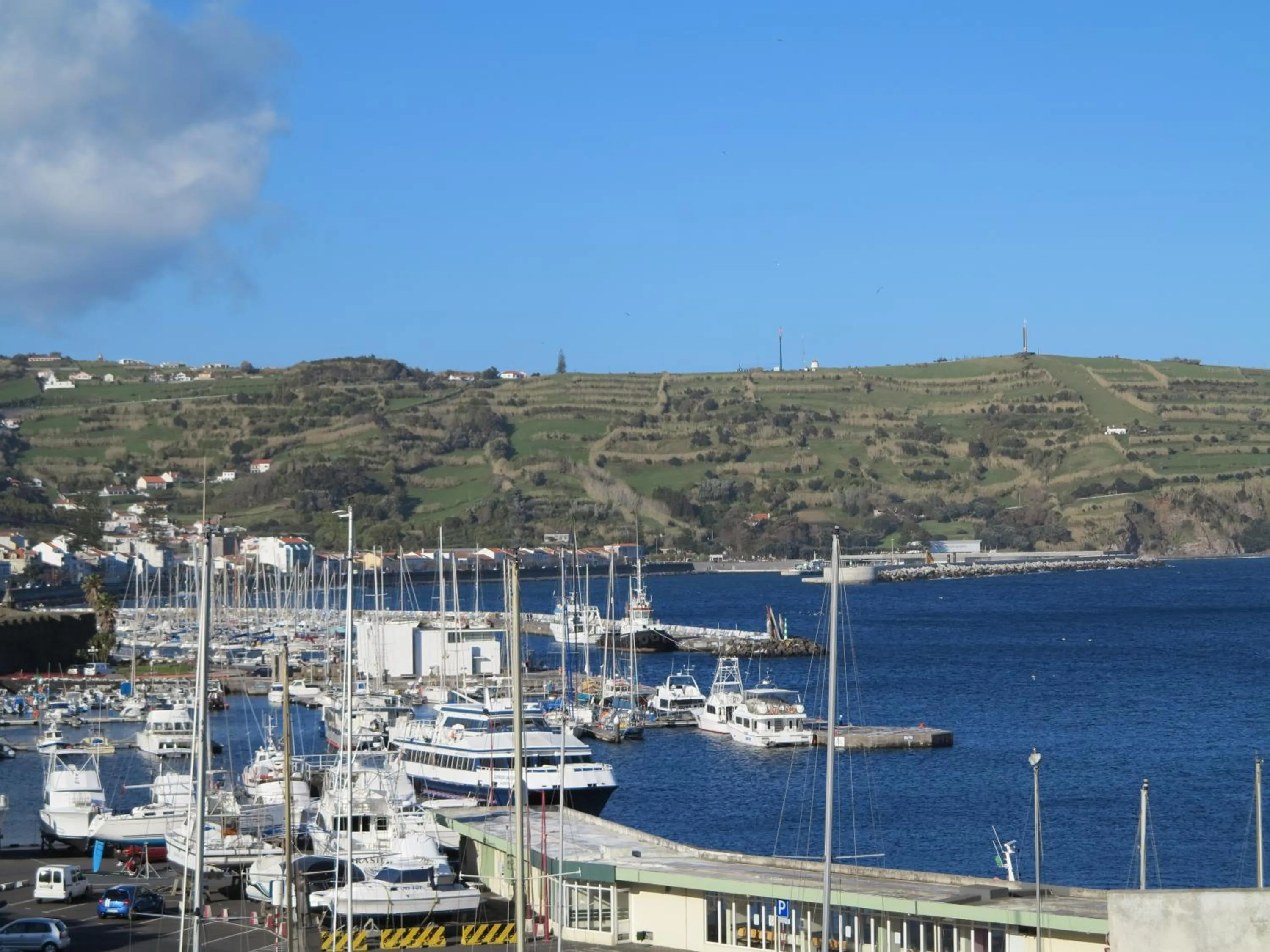 Area and facilities in Baía das Caldeirinhas