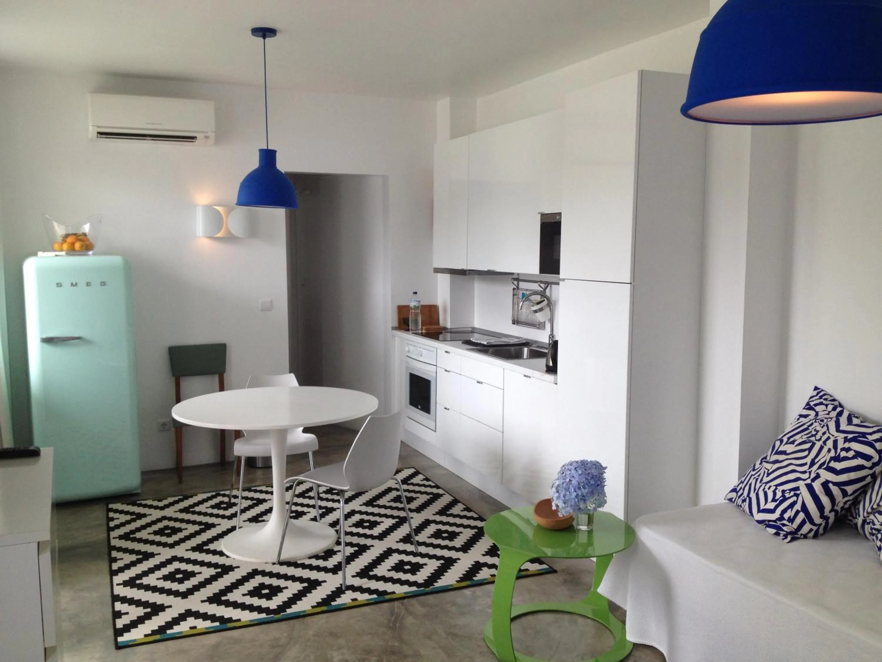 Kitchen or kitchenette in Baía das Caldeirinhas