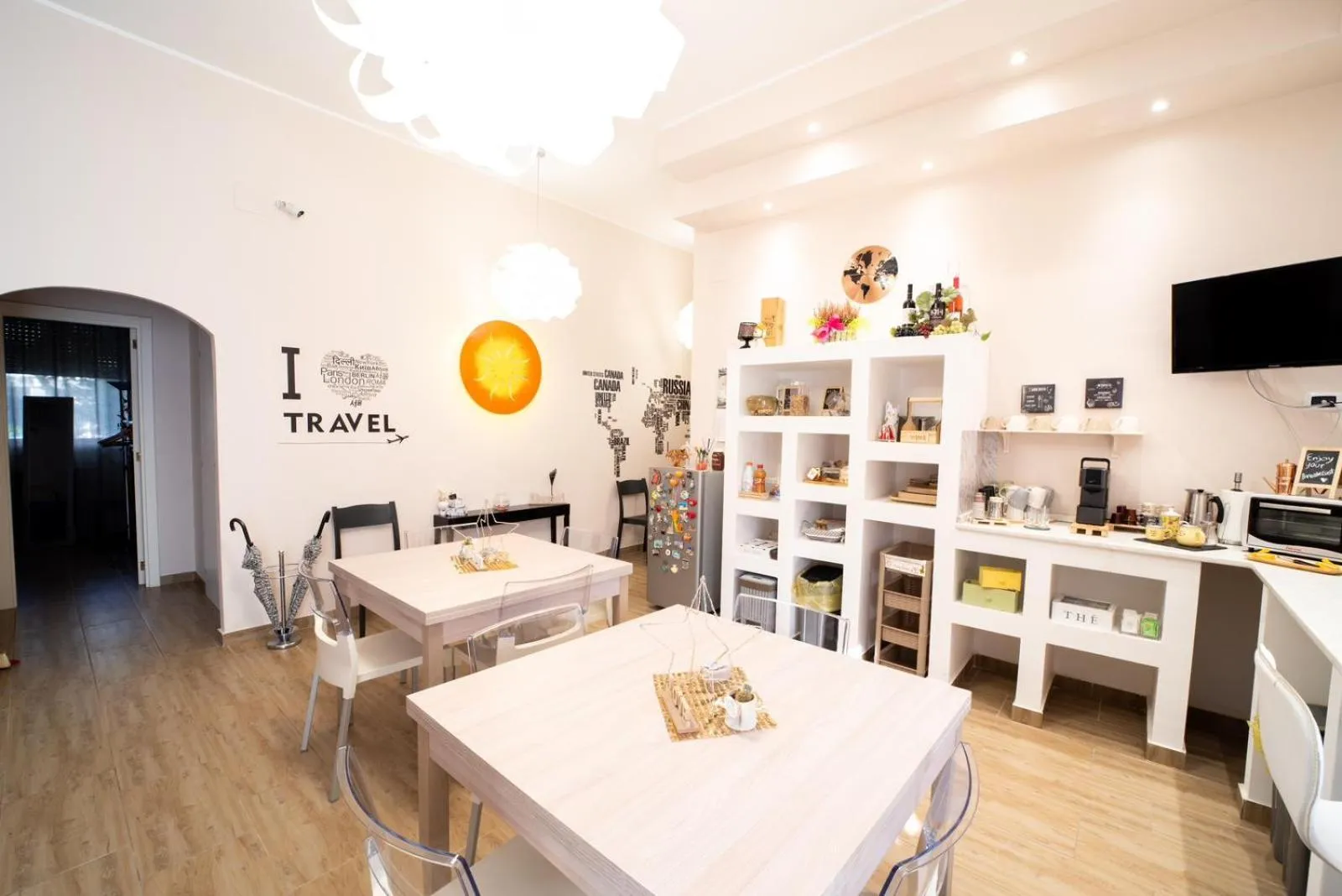 Communal lounge/ TV room in Holidays Lecce