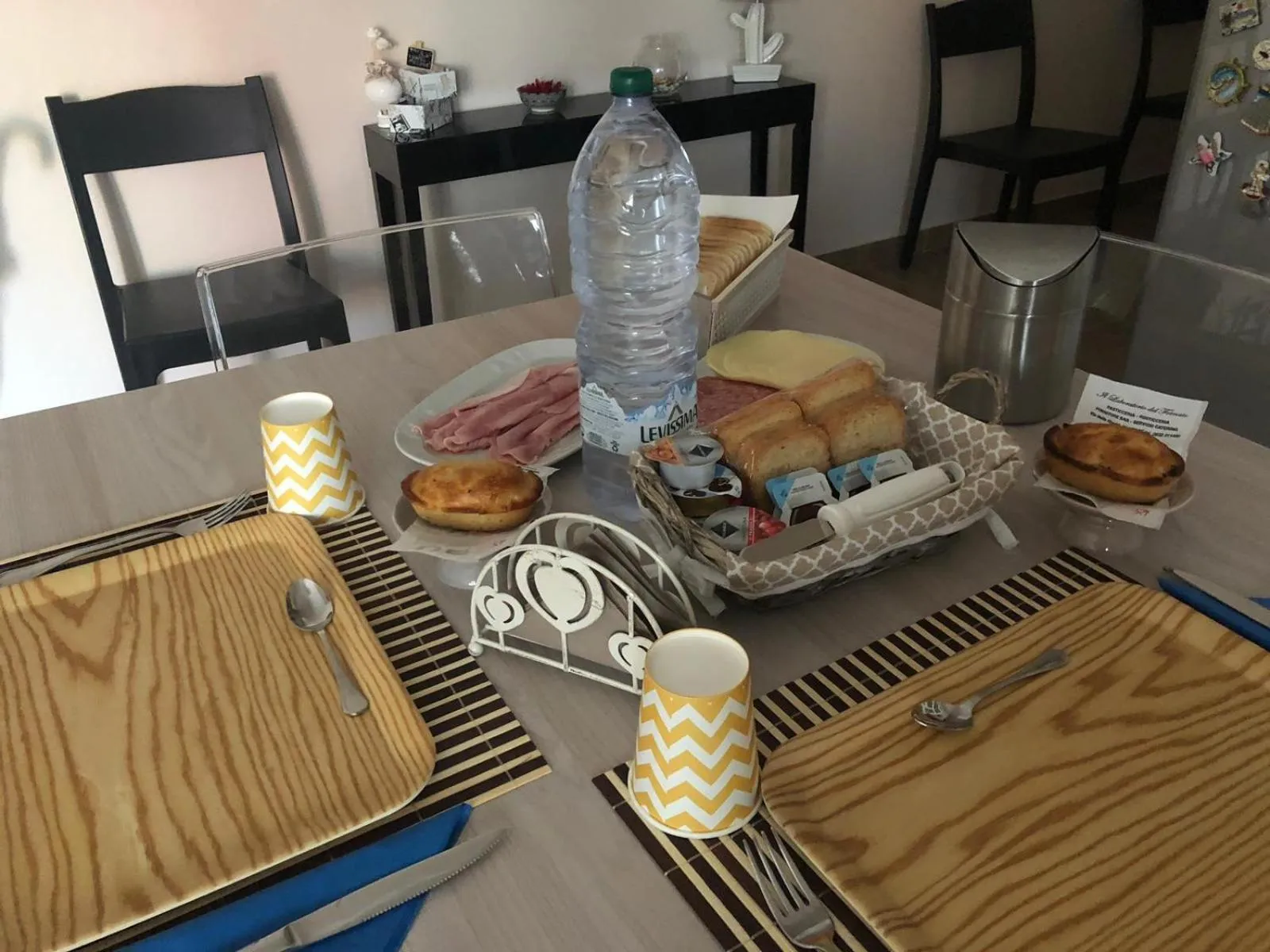 Communal lounge/ TV room in Holidays Lecce