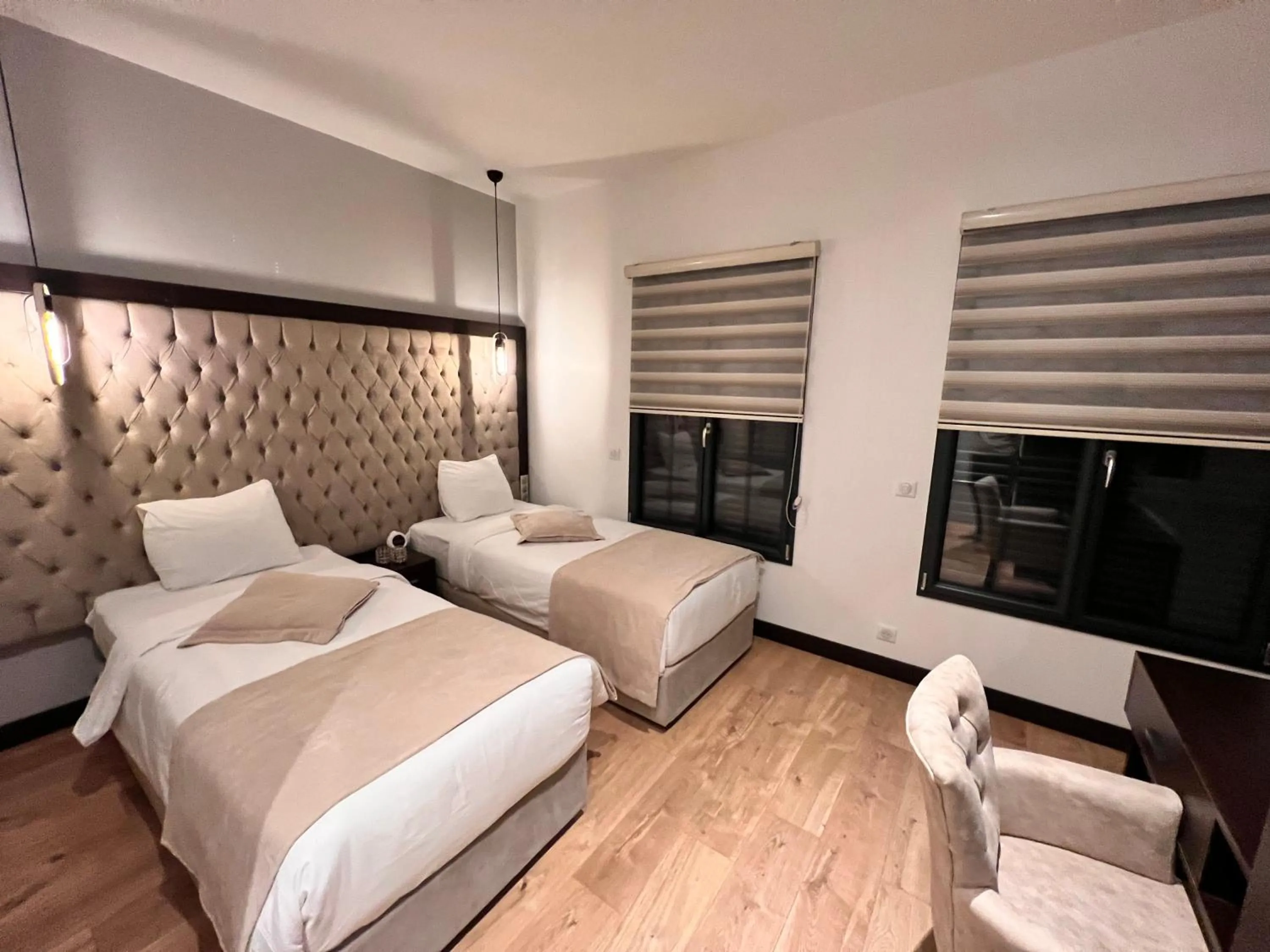 Bed in Paris Luxury Guest House - CDG Aéroport