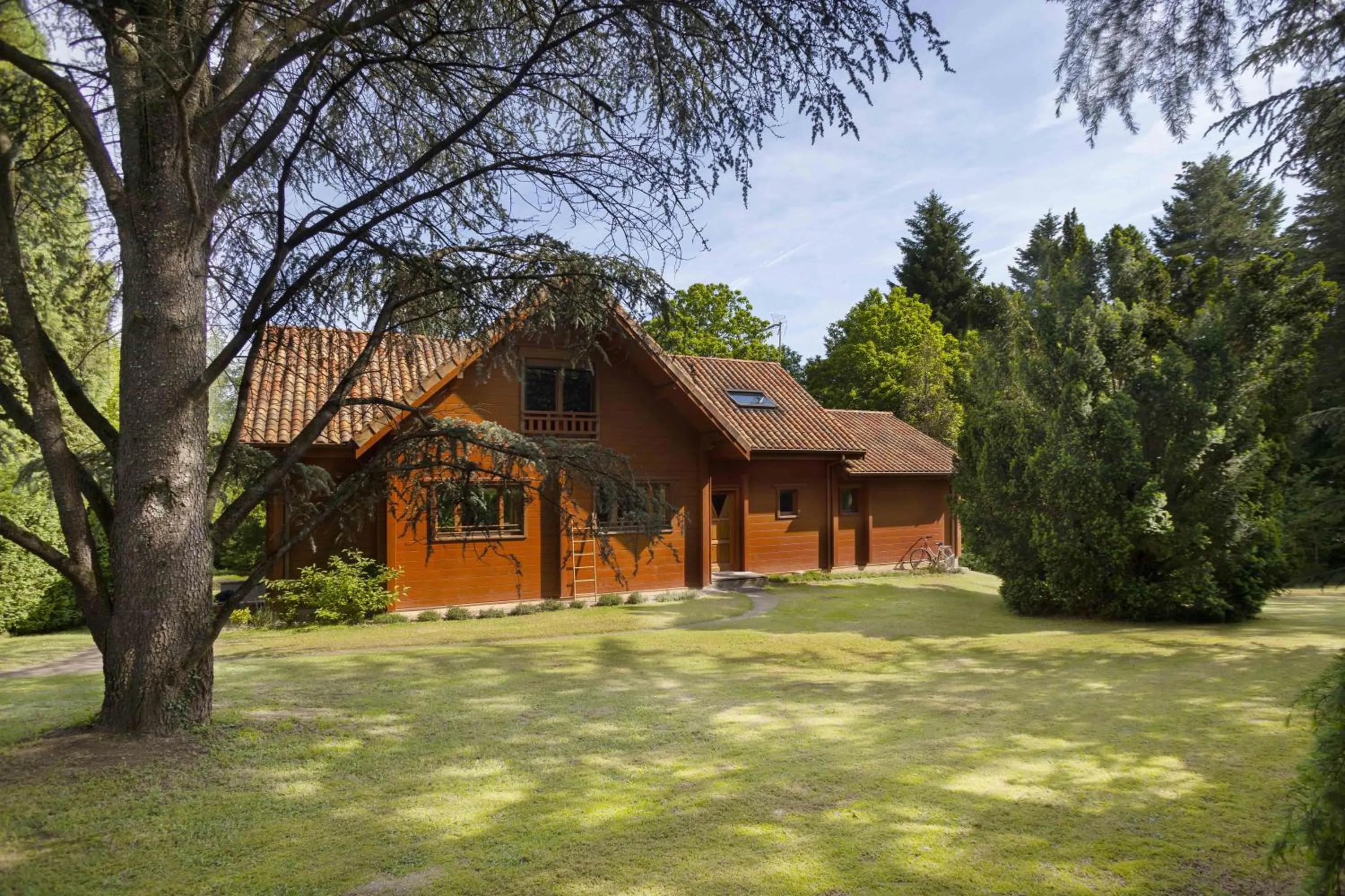 Facade/entrance in Chambres d'Hôtes Le Chalet