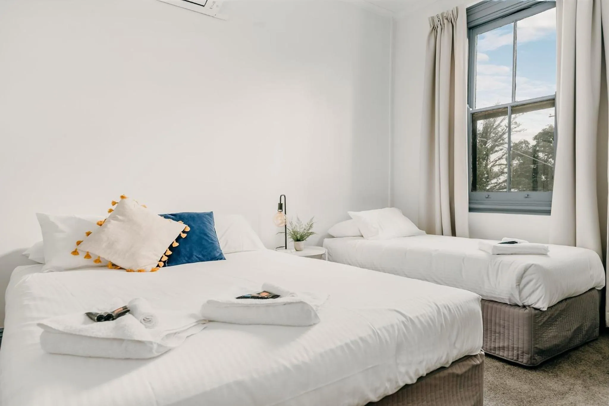 Bed in The Victoria Hotel Bathurst