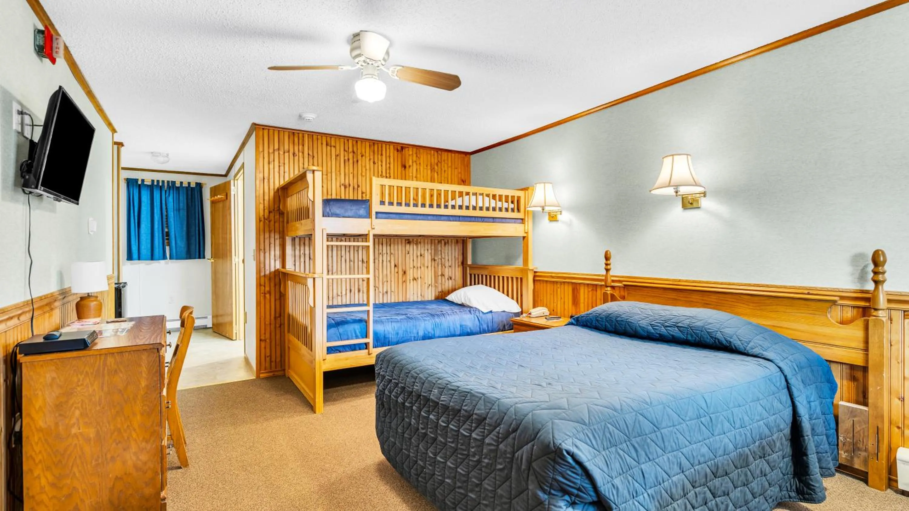 Bed in The Inn at the Rostay