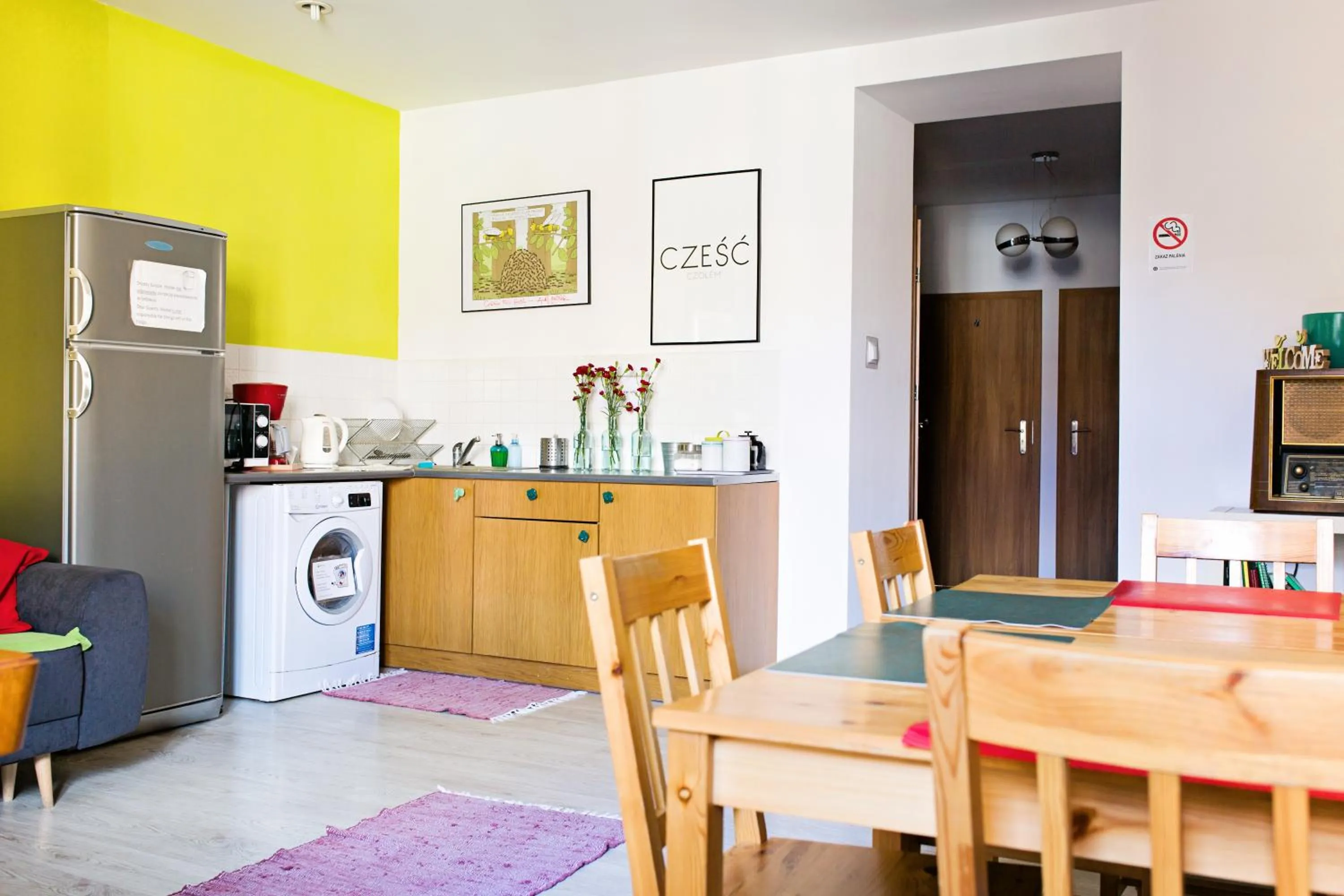 Kitchen or kitchenette in Folk Hostel