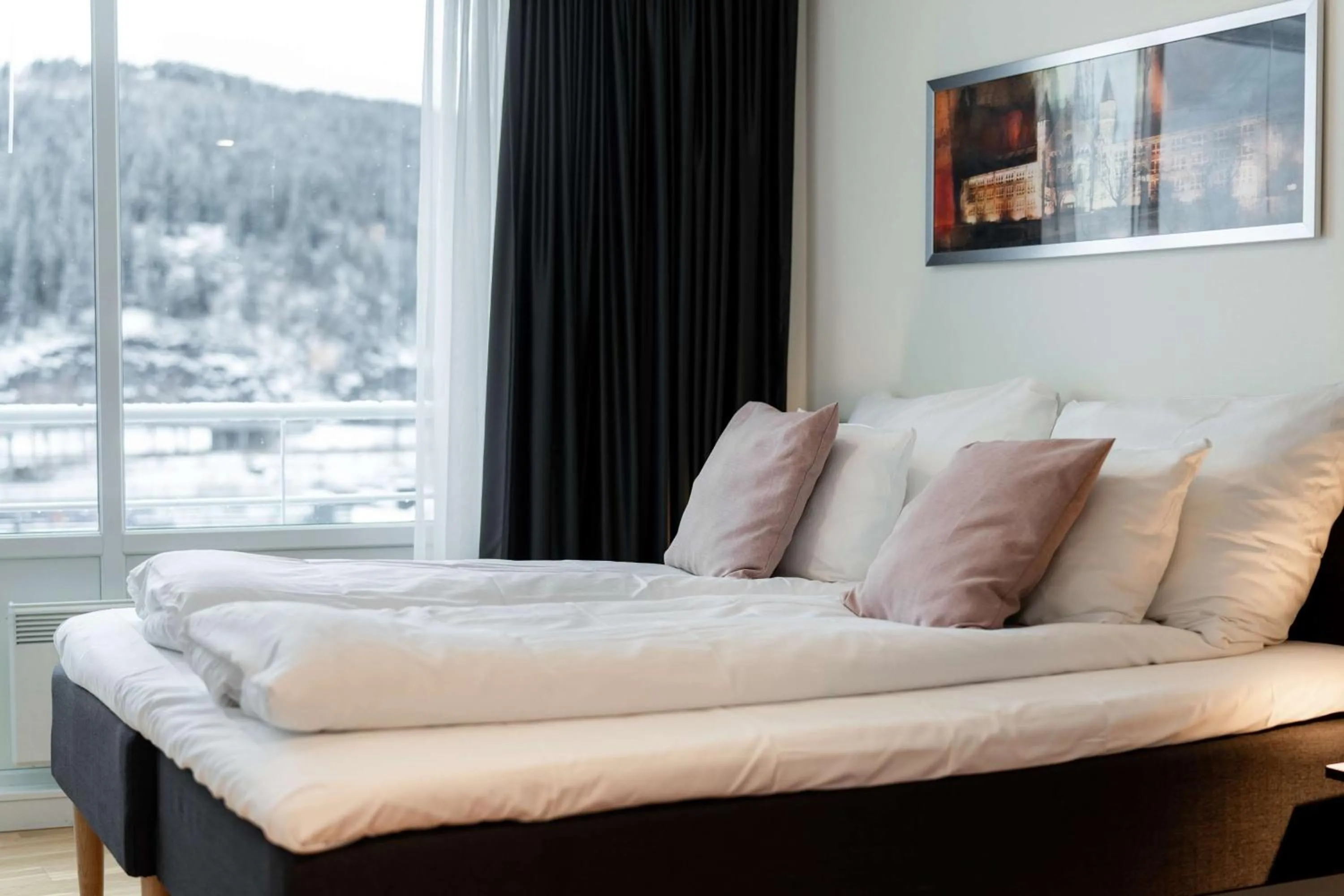 Bedroom, Bed in Scandic Hell