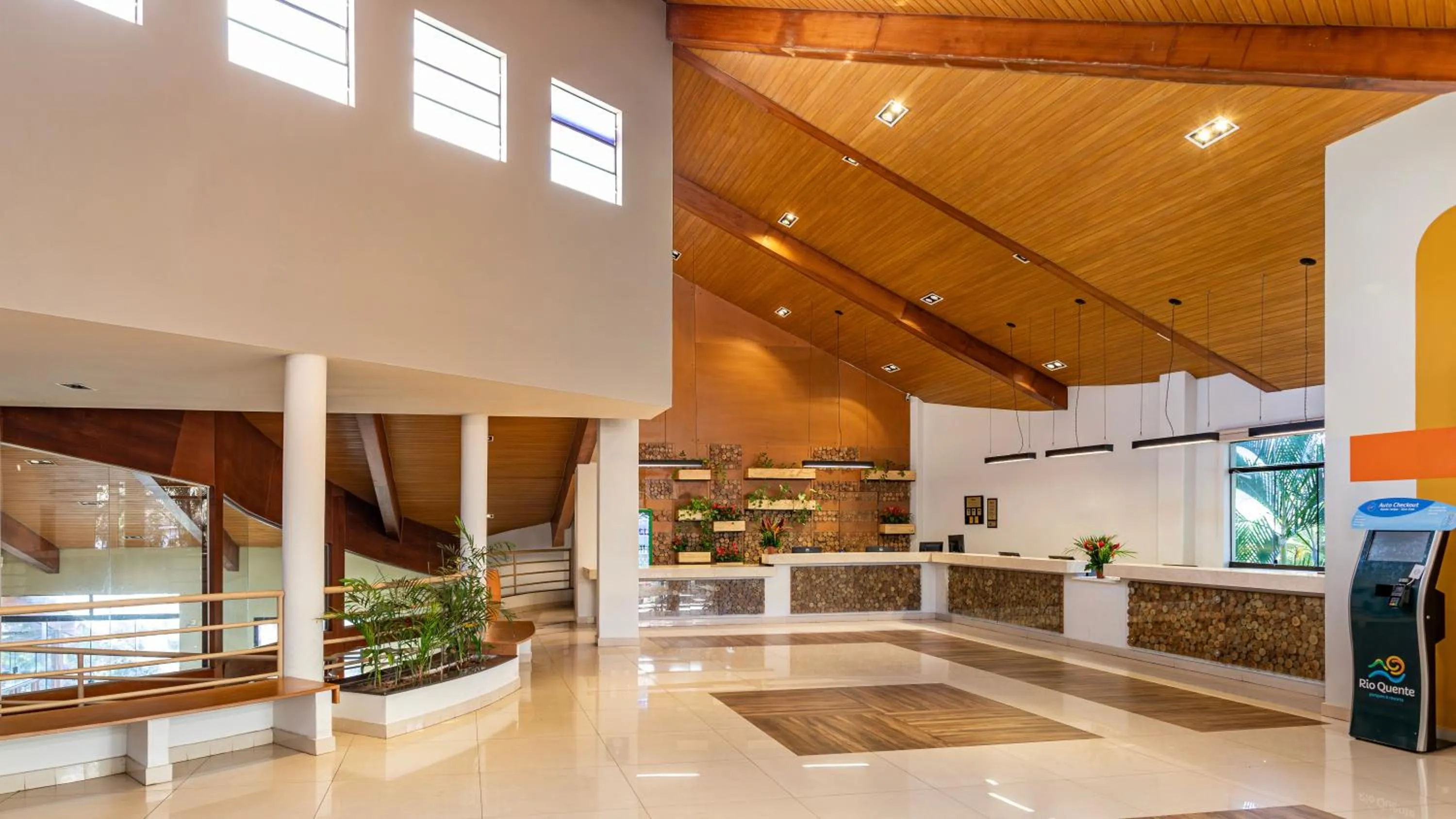 Lobby or reception in Rio Quente Resorts - Hotel Luupi