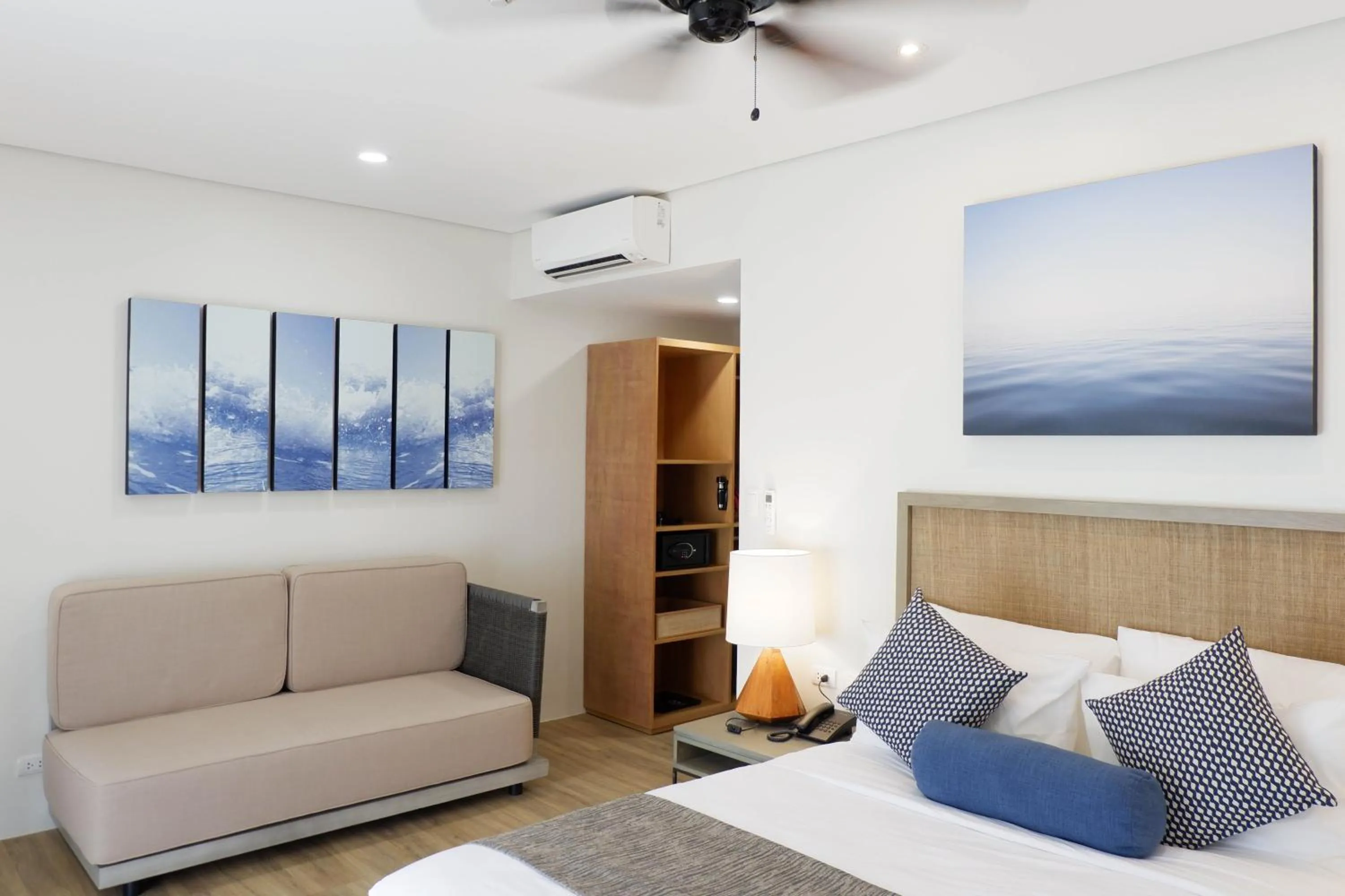 Coffee/tea facilities, Bed in Huni Lio