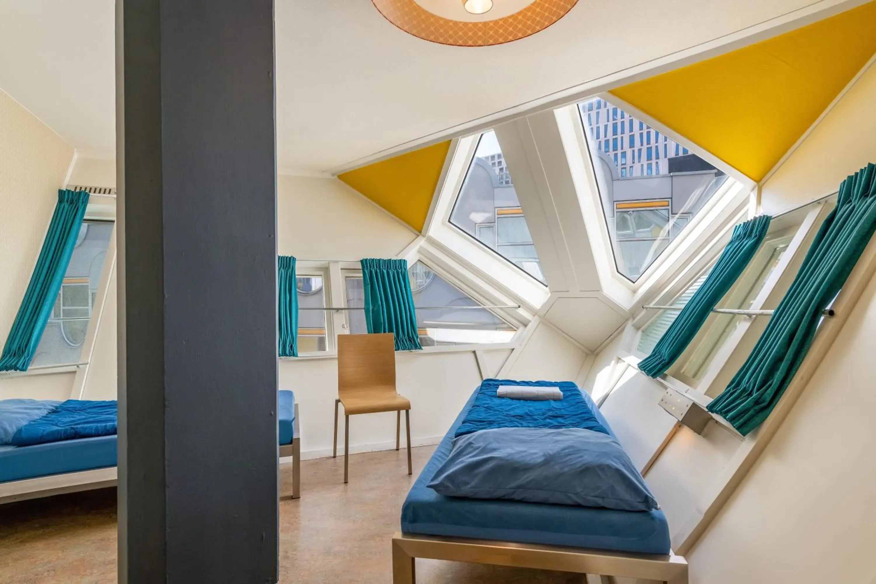 Twin Room with Private Bathroom and Shower in Stayokay Hostel Rotterdam - fully renovated April 2026 Twin Room with Private Bathroom and Shower in Stayokay Hostel Rotterdam - fully renovated April 2026