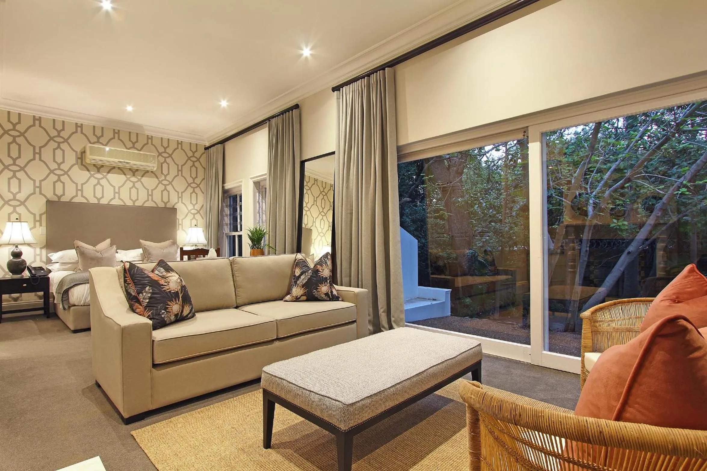 Seating area in Stellenbosch Manor