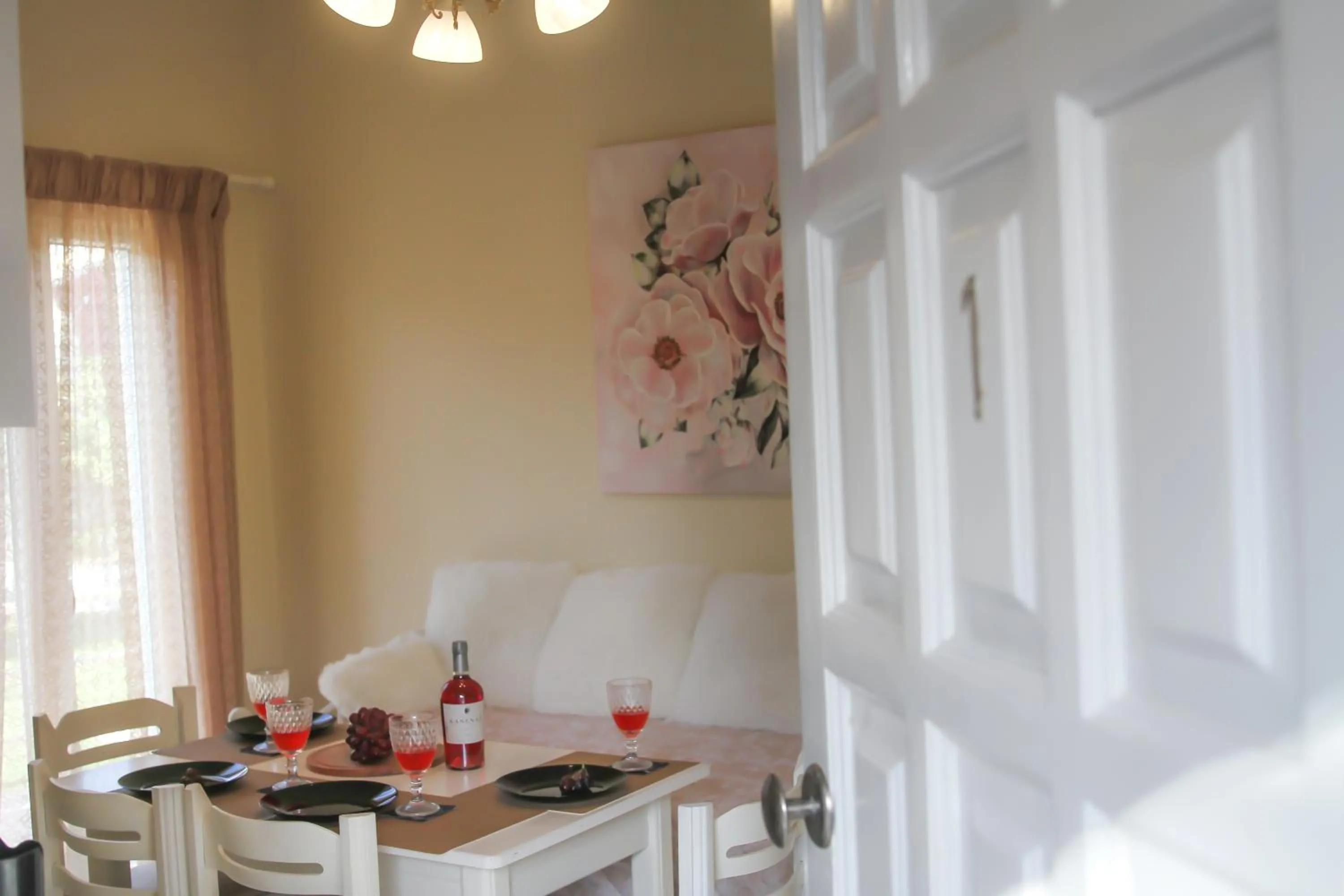 Dining area in Navigator Villas - Houses