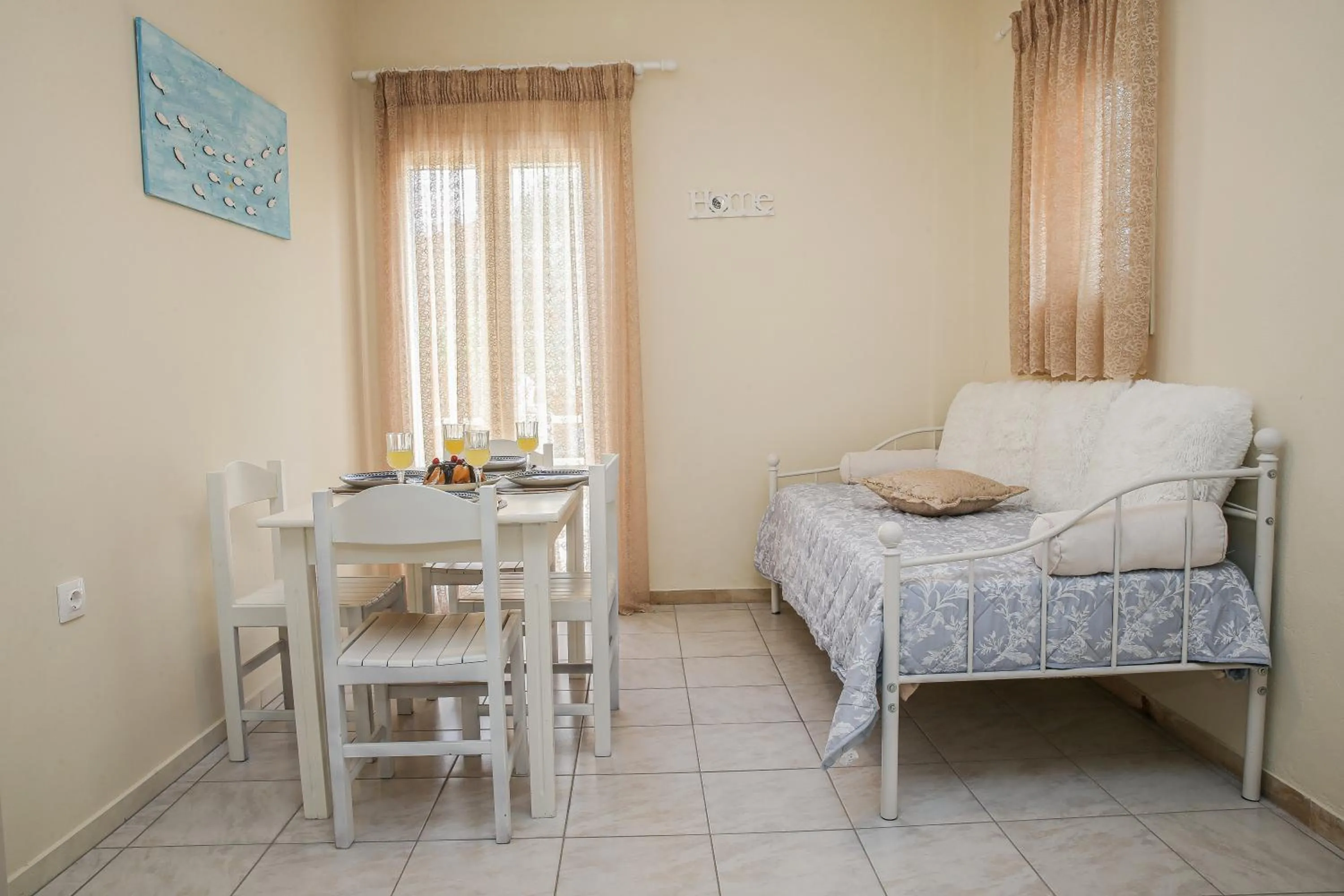 Photo of the whole room, Bed in Navigator Villas - Houses