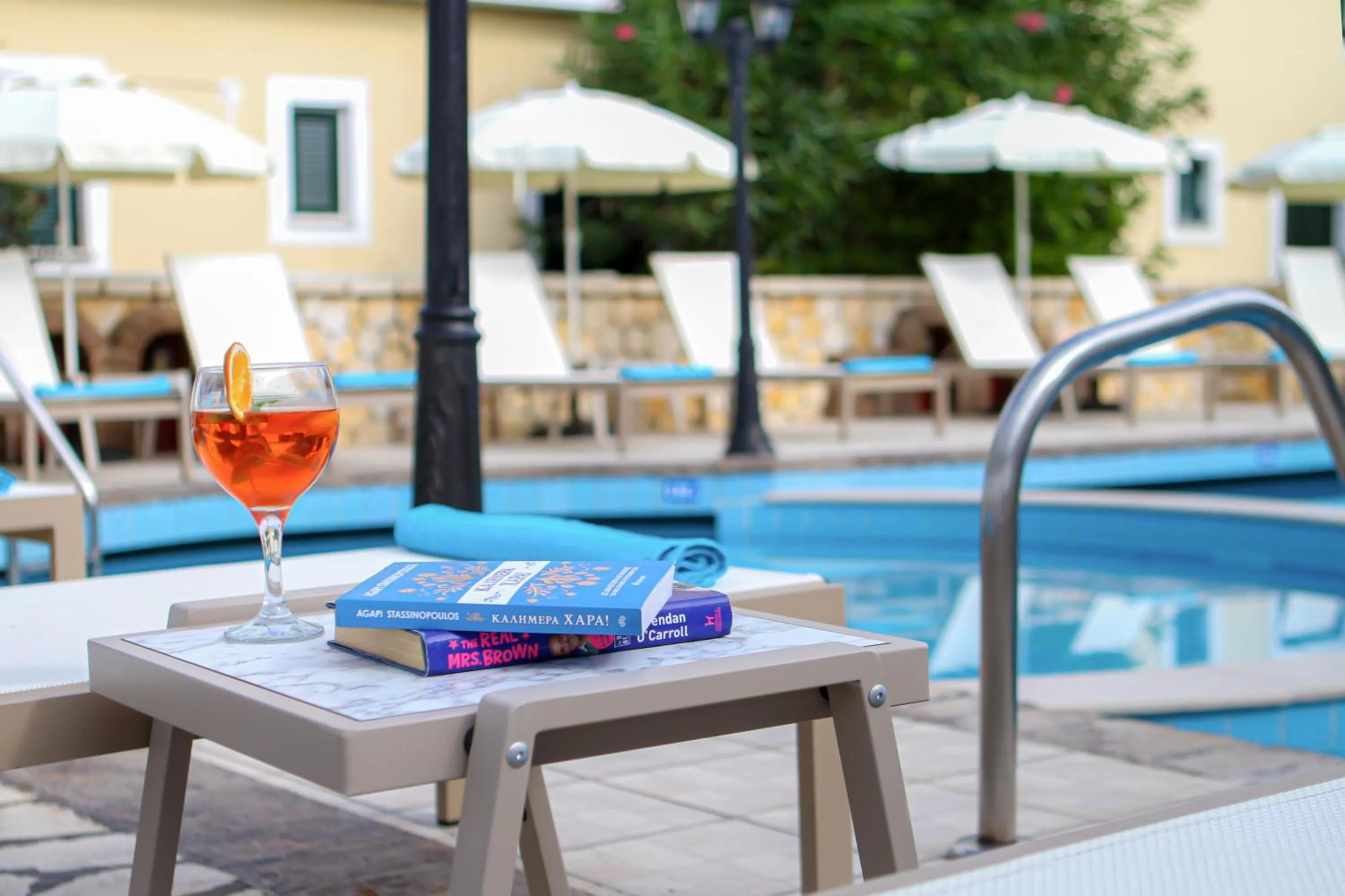 Restaurant/places to eat in Navigator Villas - Houses