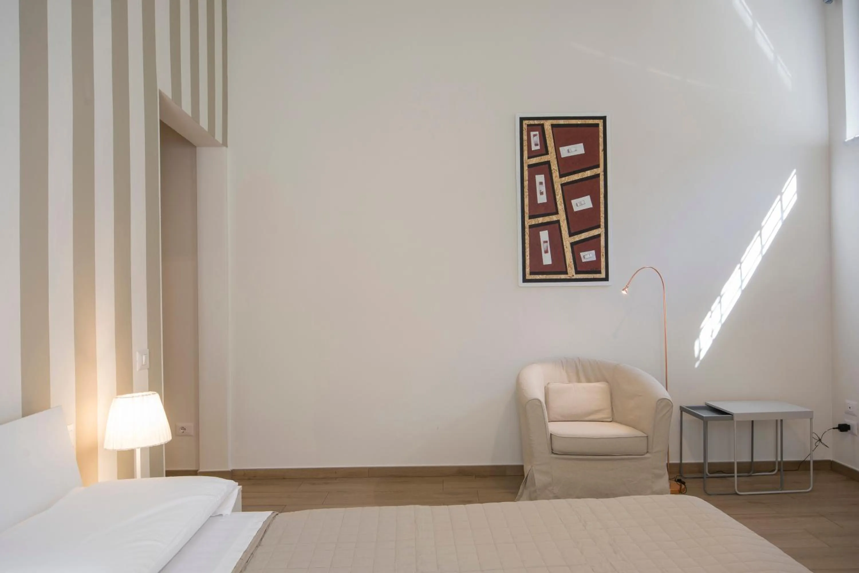 Photo of the whole room, Bed in Regis Condo