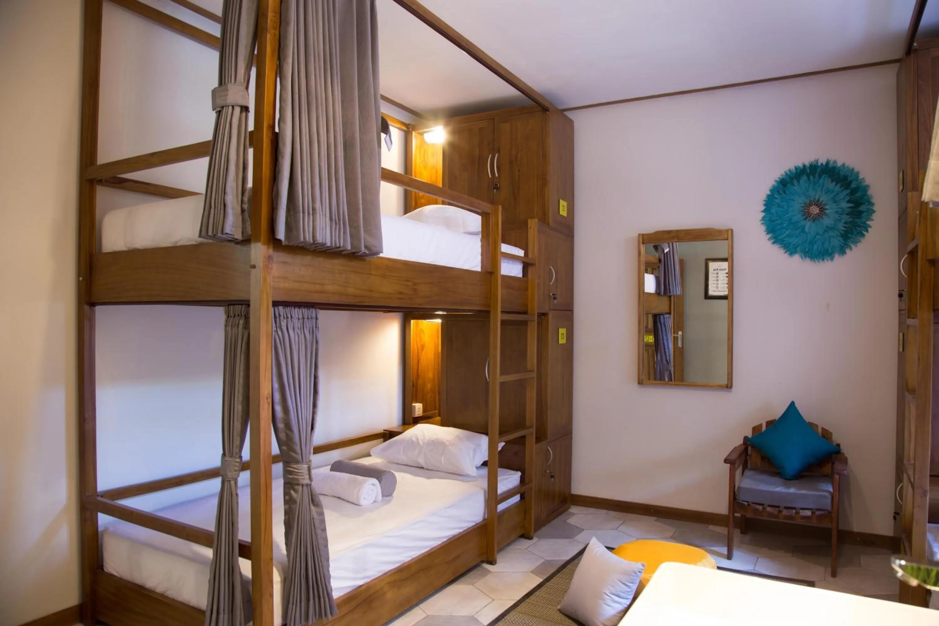 bunk bed, Bed in Interconnection Hostel