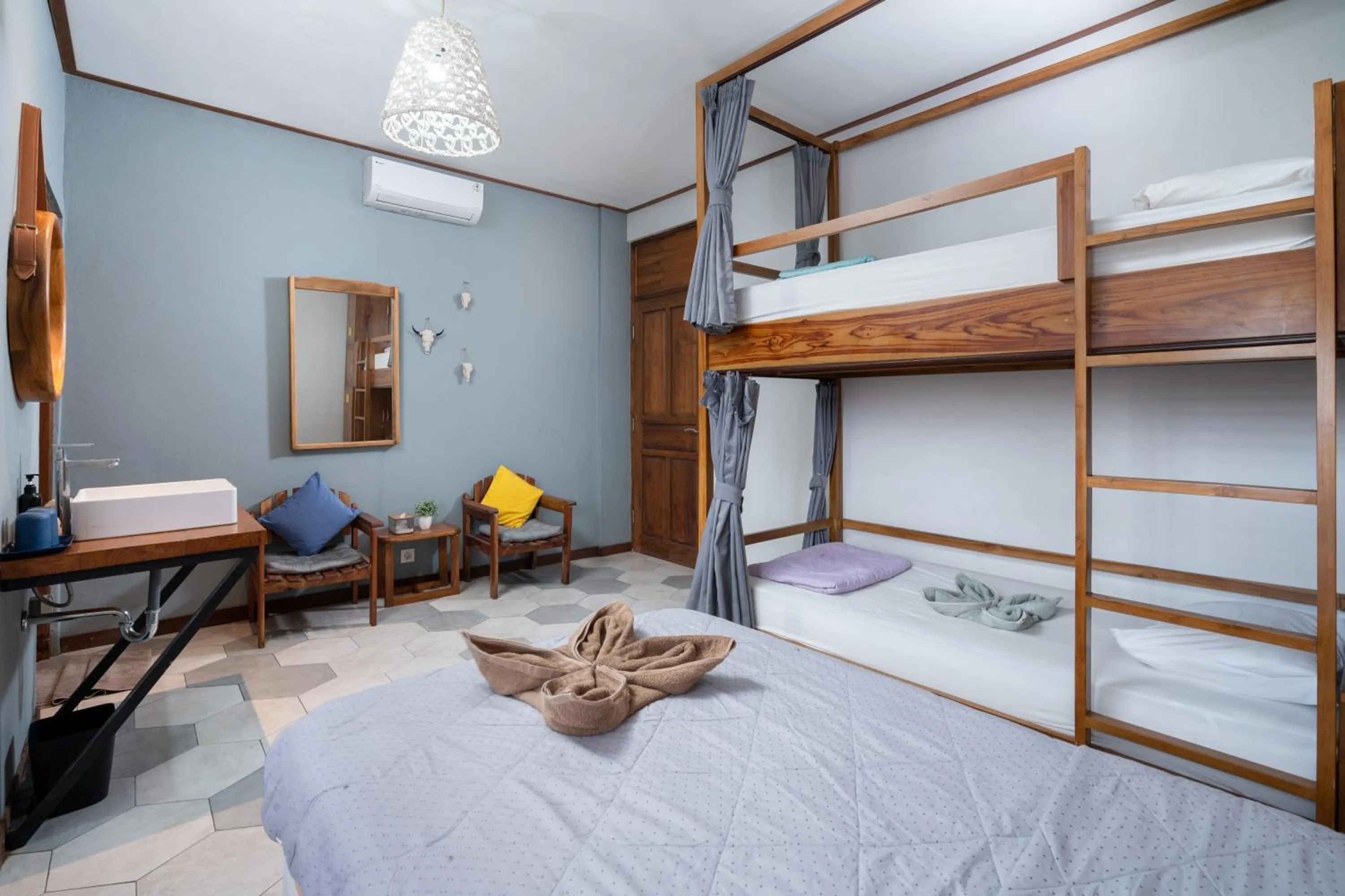 Bed in Interconnection Hostel