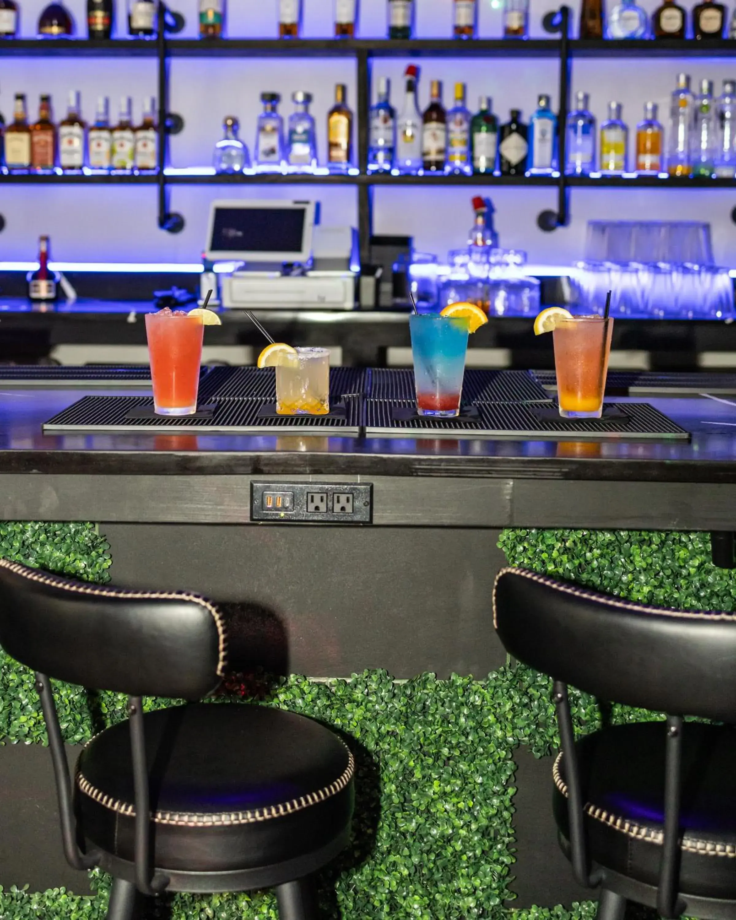 Lounge or bar in Quality Inn Slidell I-10 Lounge or bar in Quality Inn Slidell I-10