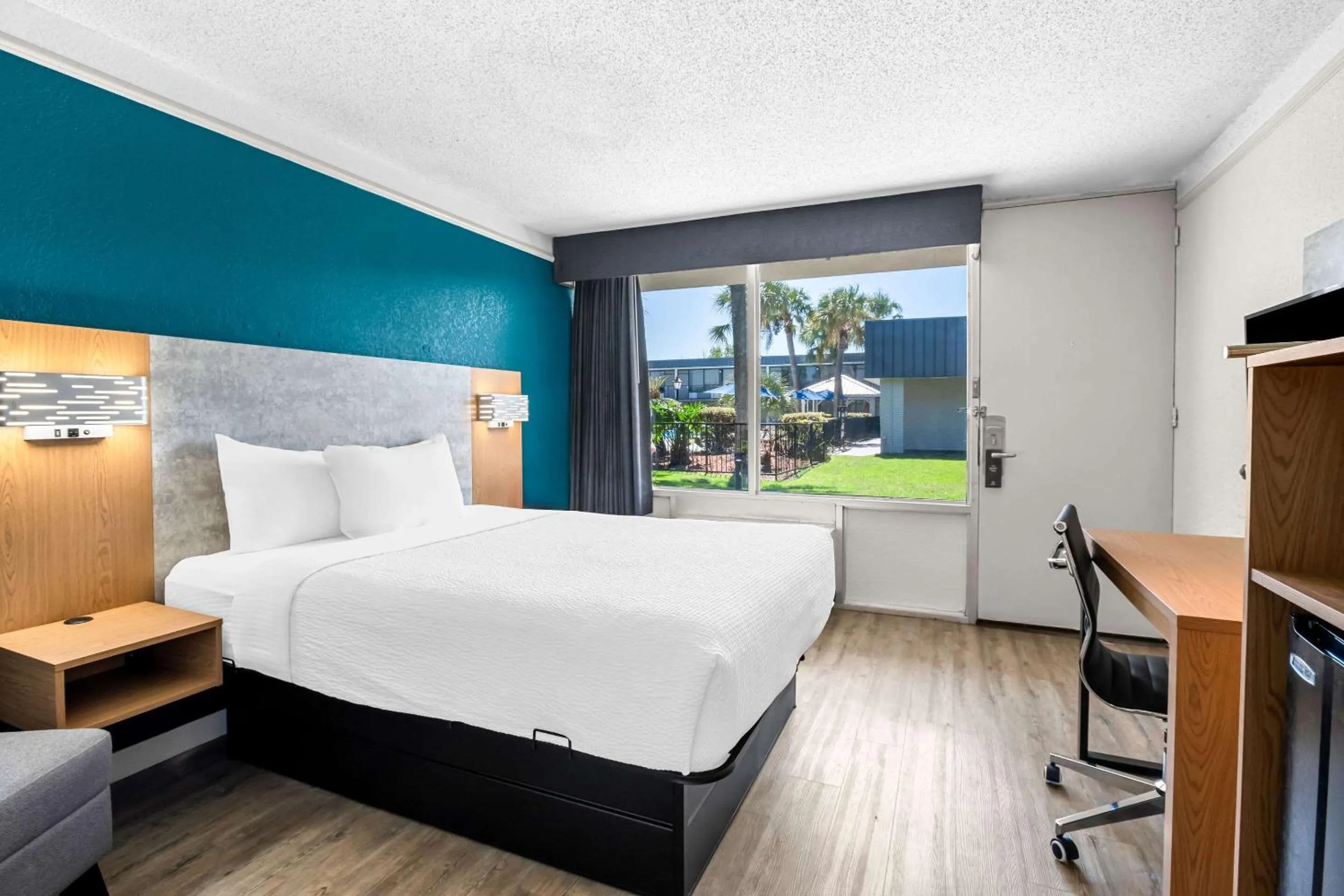 Bedroom, Bed in Quality Inn Slidell I-10