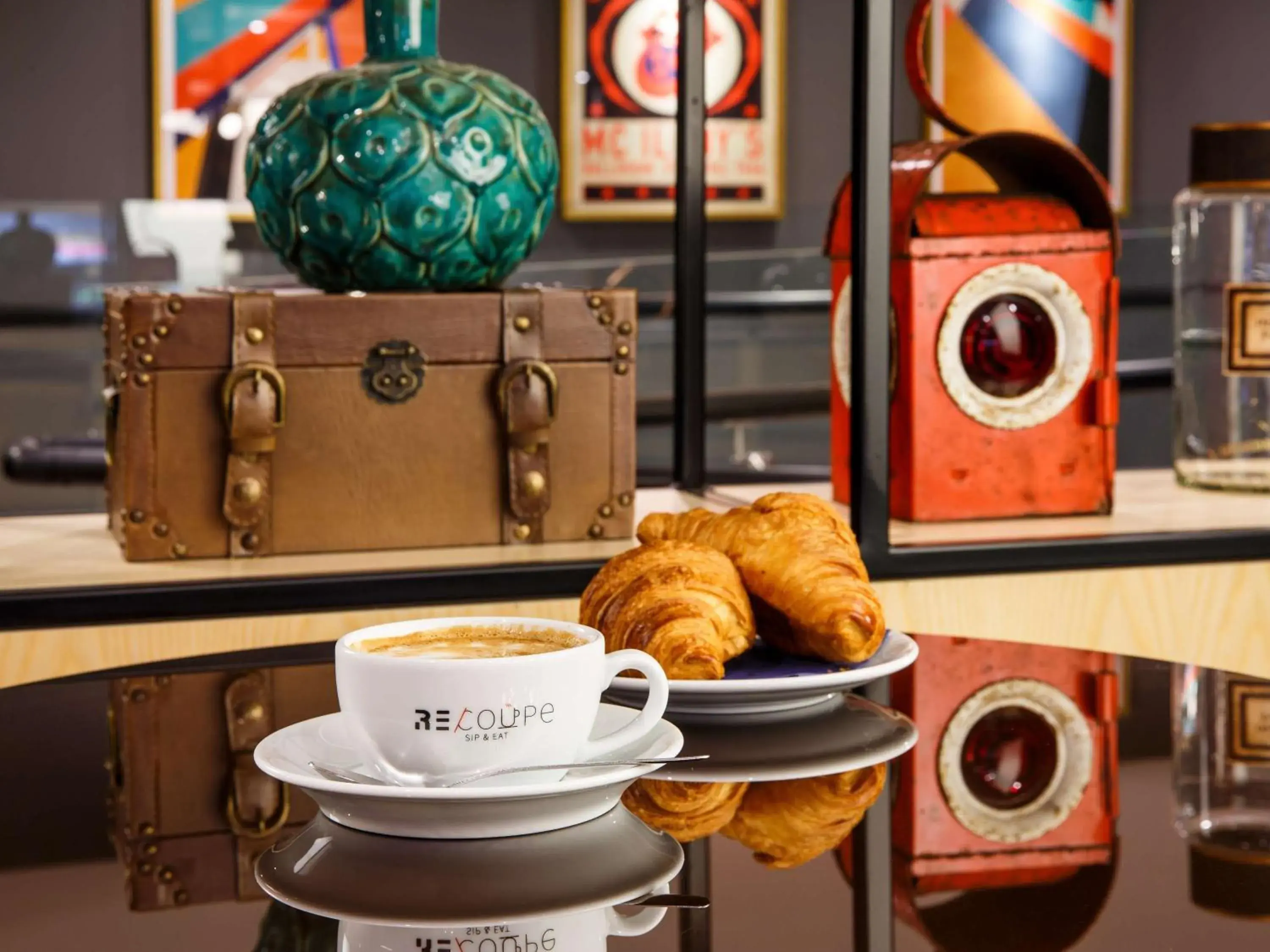 Restaurant/places to eat in ibis budget Swindon Restaurant/places to eat in ibis budget Swindon