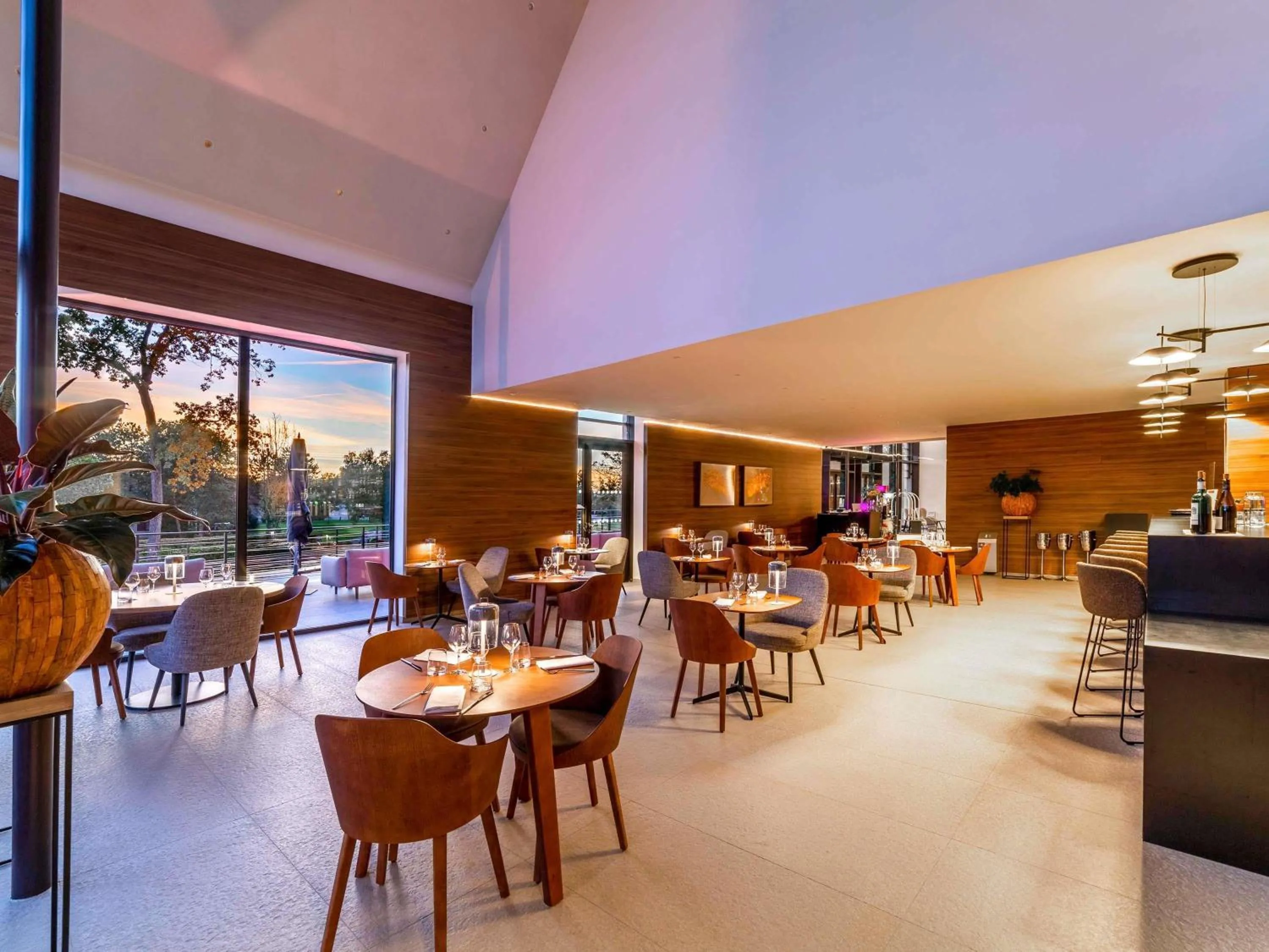 Restaurant/places to eat in Le Domaine des Vanneaux Golf & Spa L'Isle Adam - MGallery Collection