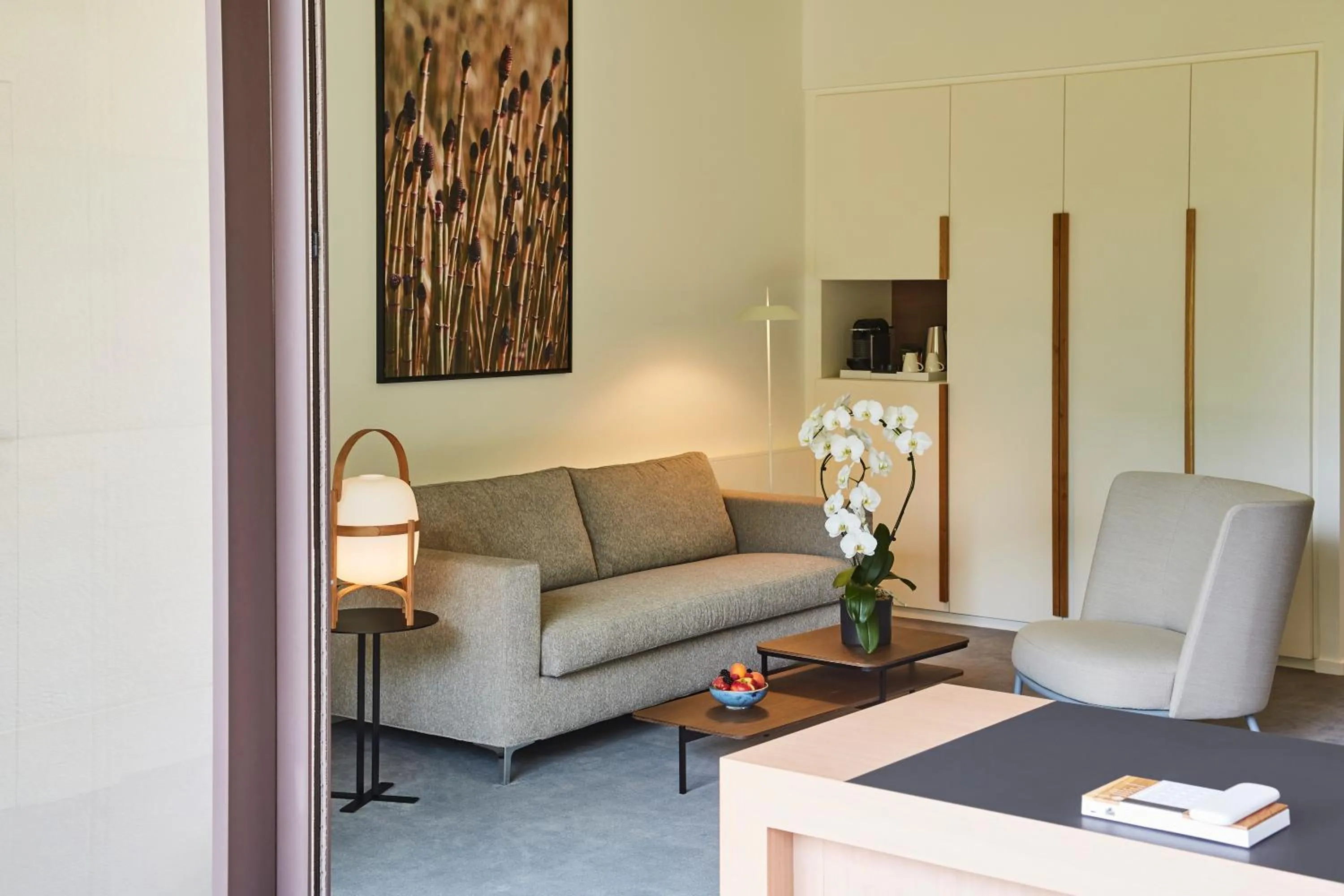 Coffee/tea facilities in Le Domaine des Vanneaux Golf & Spa L'Isle Adam - MGallery Collection