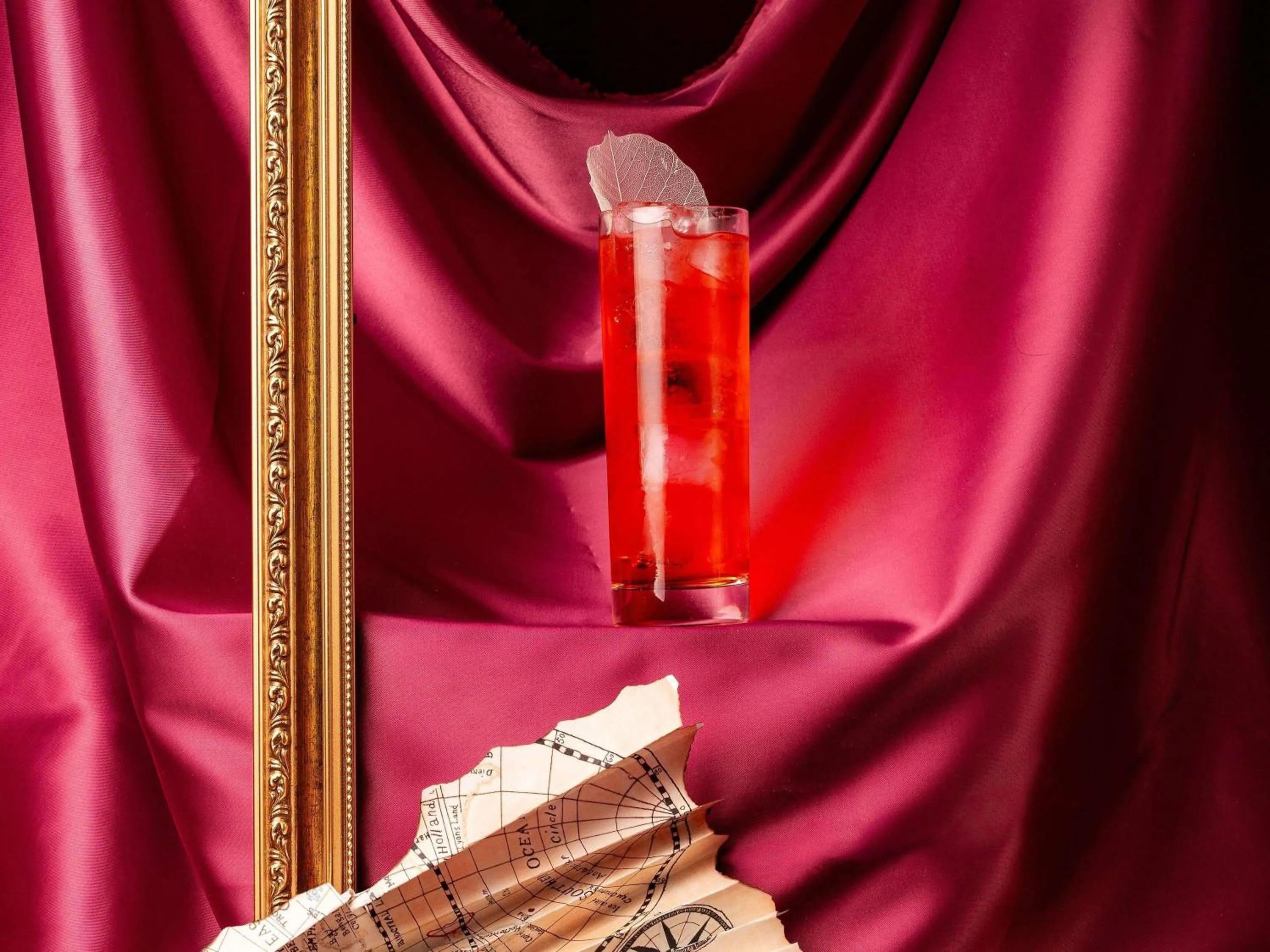 Lounge or bar in The Bridge Wroclaw - MGallery