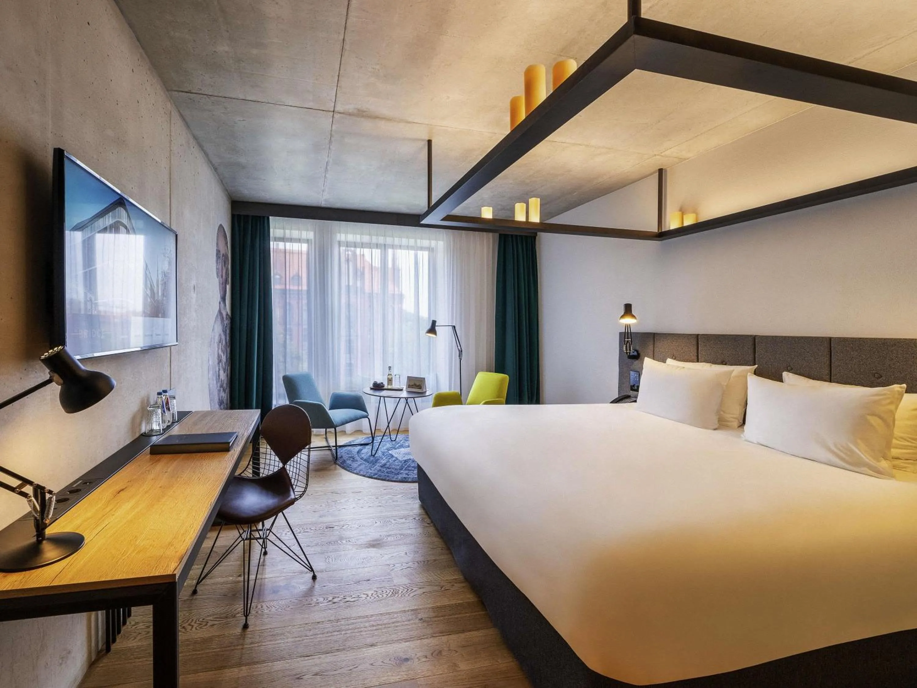 Bedroom, Bed in The Bridge Wroclaw - MGallery