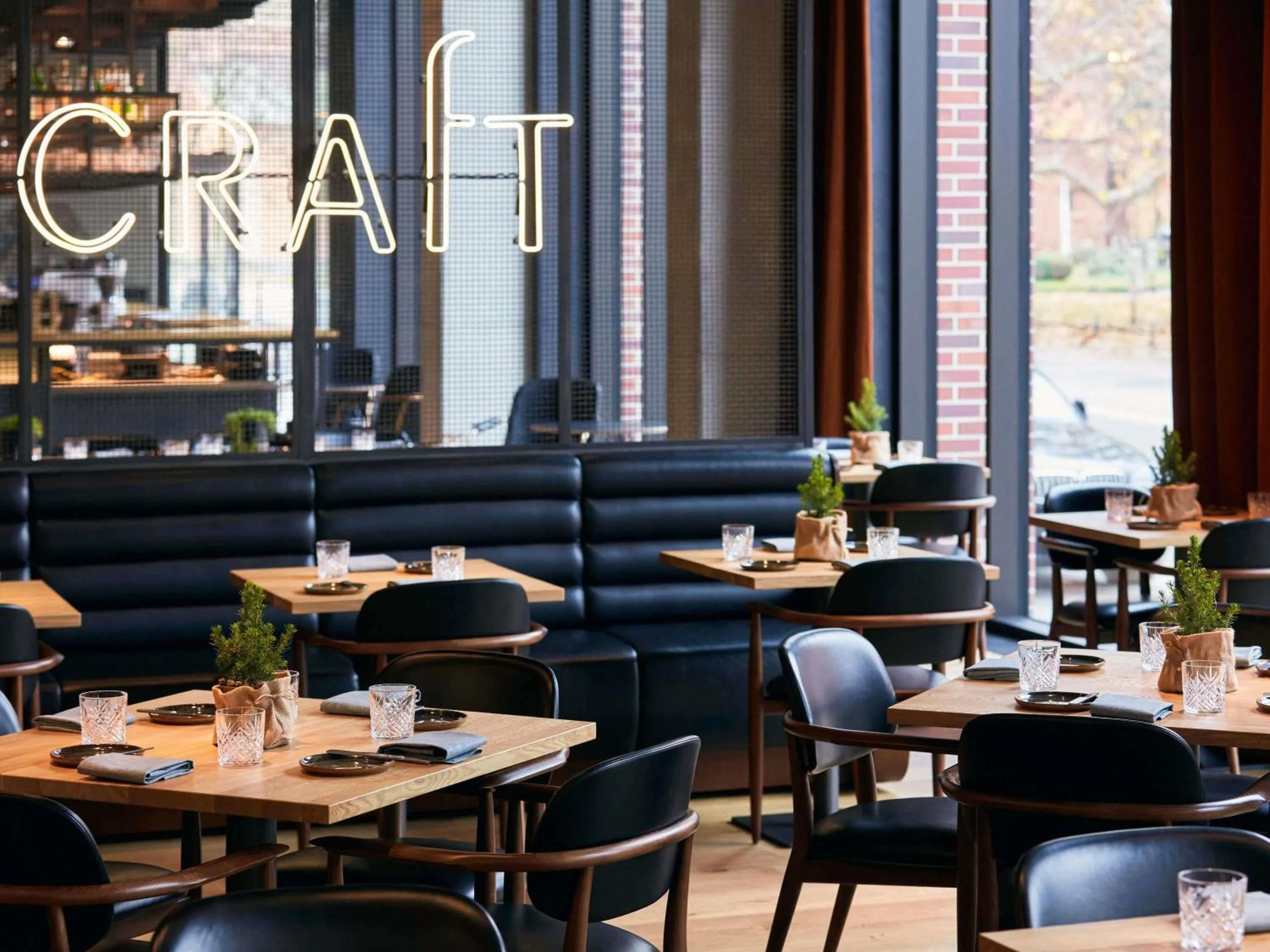 Restaurant/places to eat in The Bridge Wroclaw - MGallery