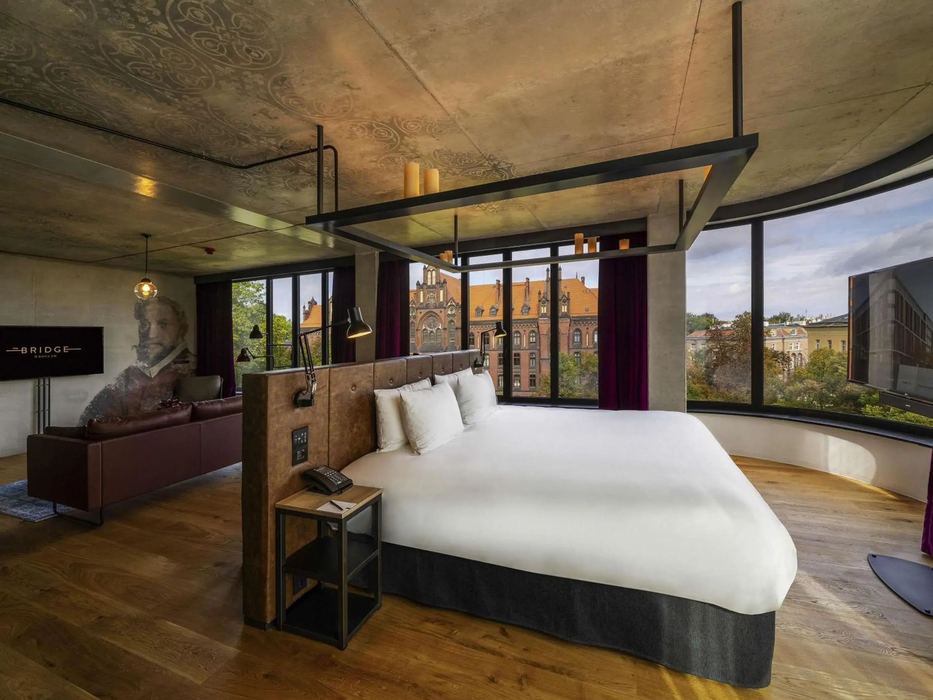 Executive Suite in The Bridge Wroclaw - MGallery Executive Suite in The Bridge Wroclaw - MGallery