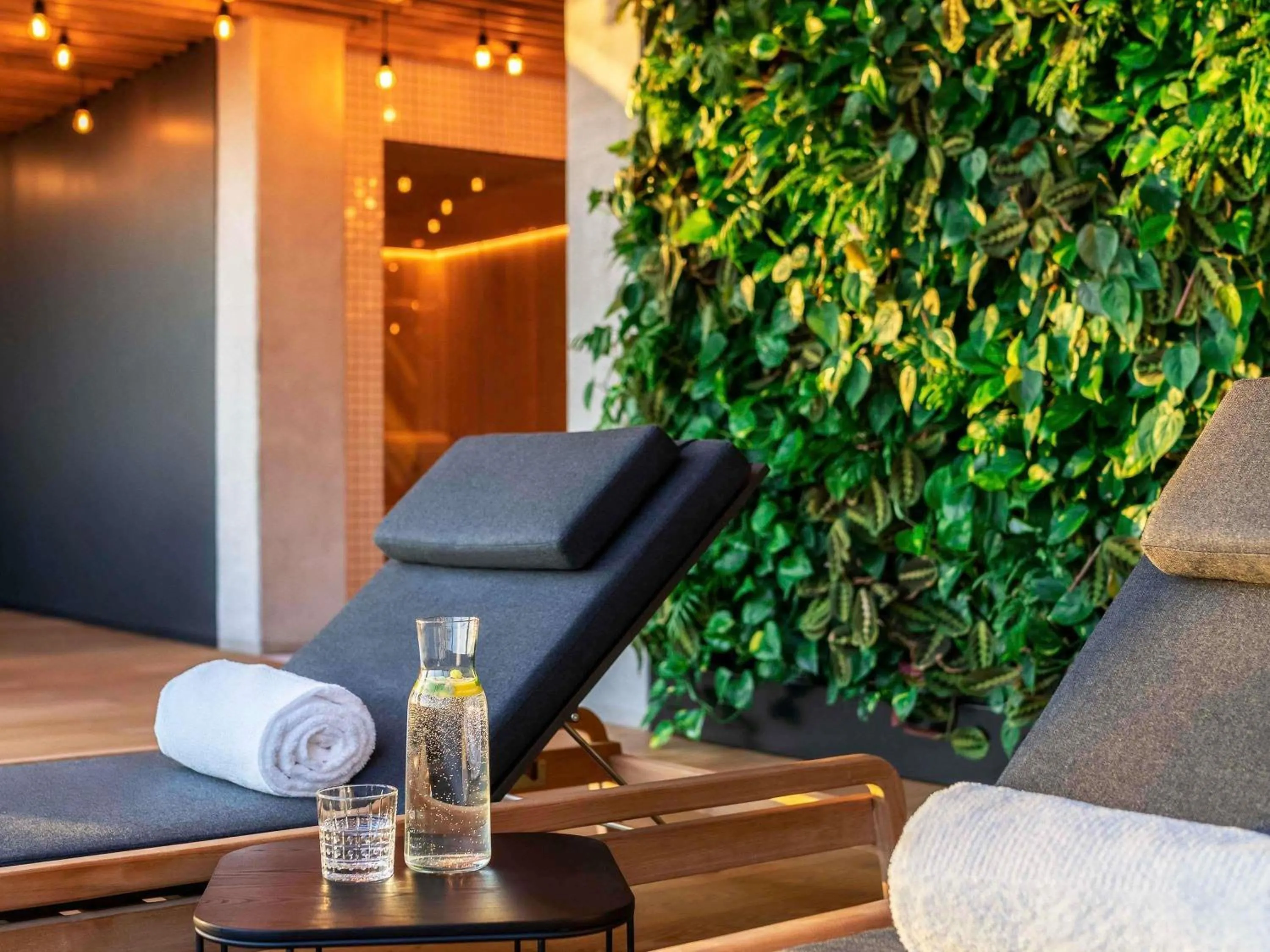 Bedroom in The Bridge Wroclaw - MGallery