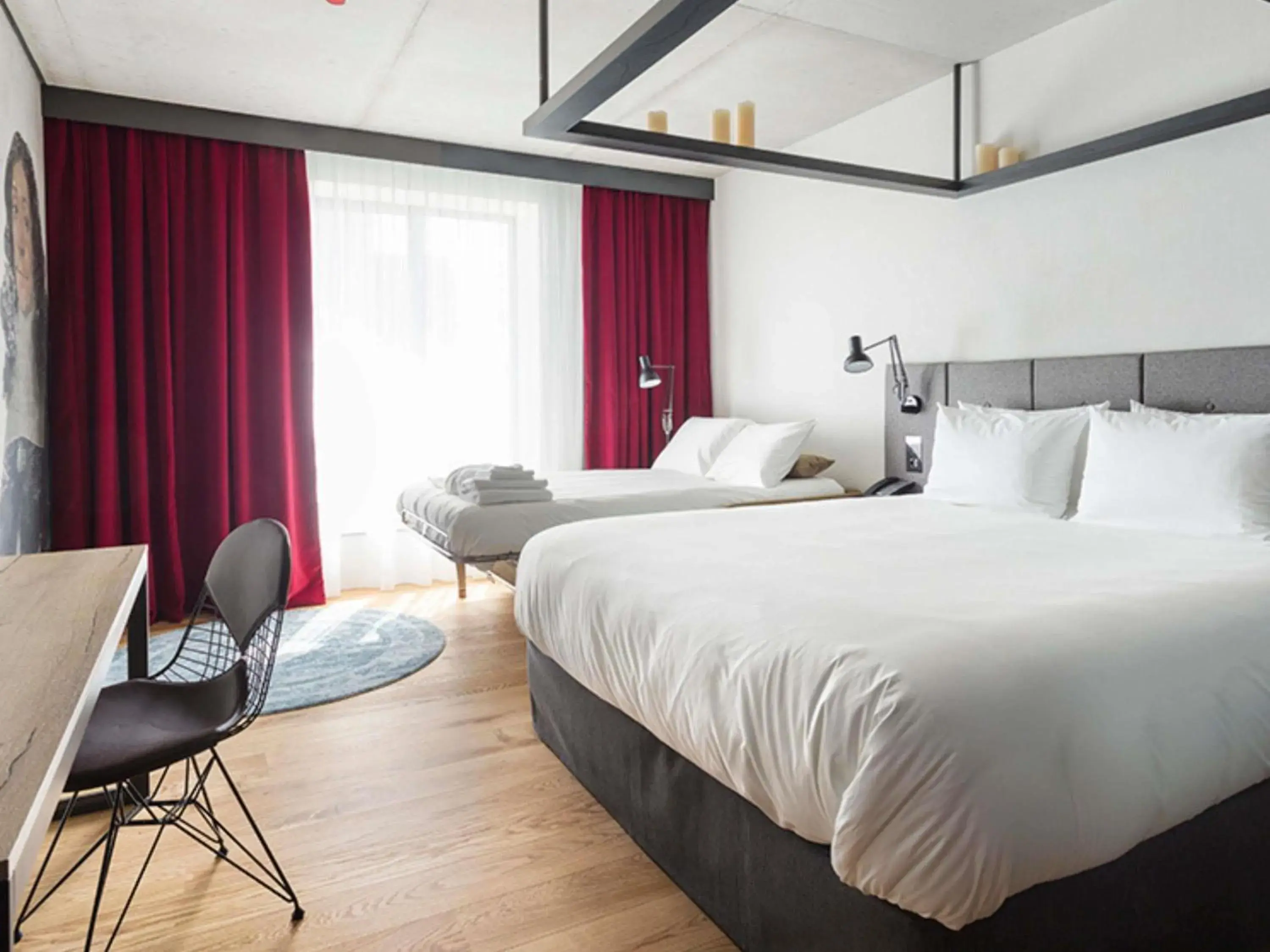 Bedroom, Bed in The Bridge Wroclaw - MGallery Bedroom, Bed in The Bridge Wroclaw - MGallery