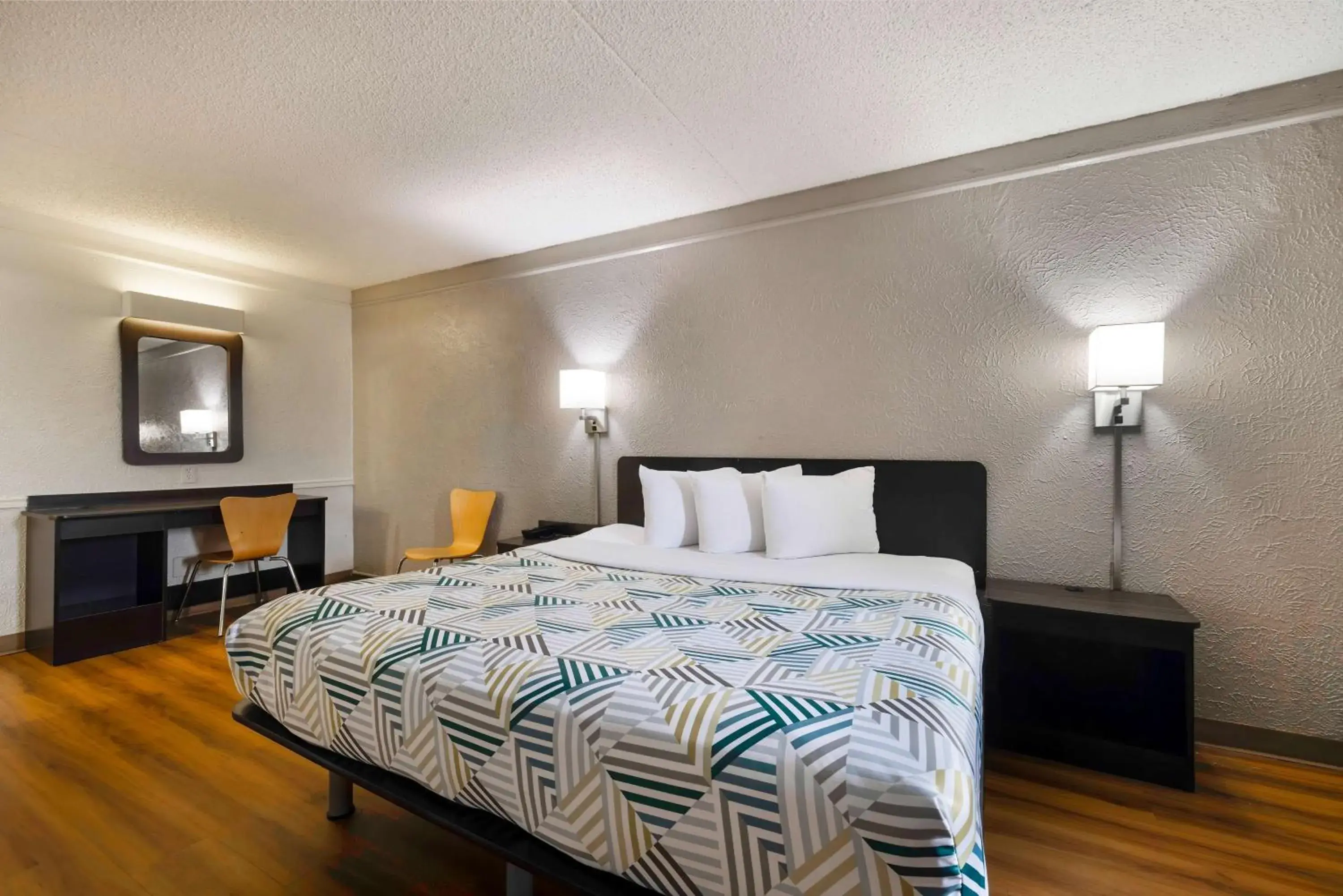 Bedroom, Bed in Motel 6-Beaumont, TX Bedroom, Bed in Motel 6-Beaumont, TX