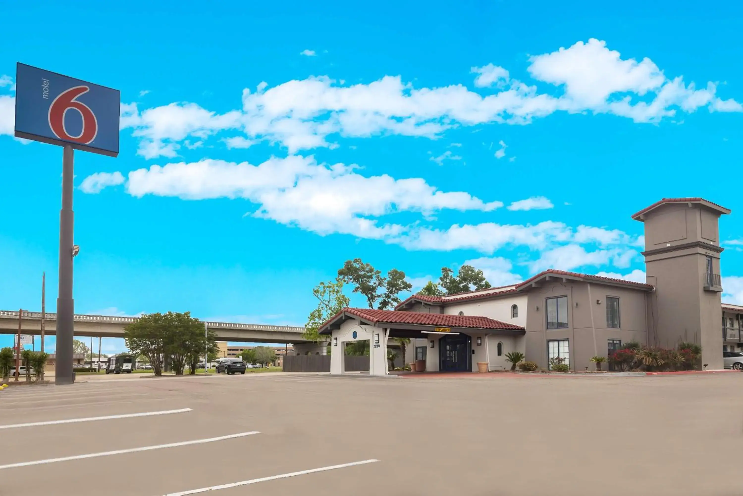 Property building in Motel 6-Beaumont, TX Property building in Motel 6-Beaumont, TX