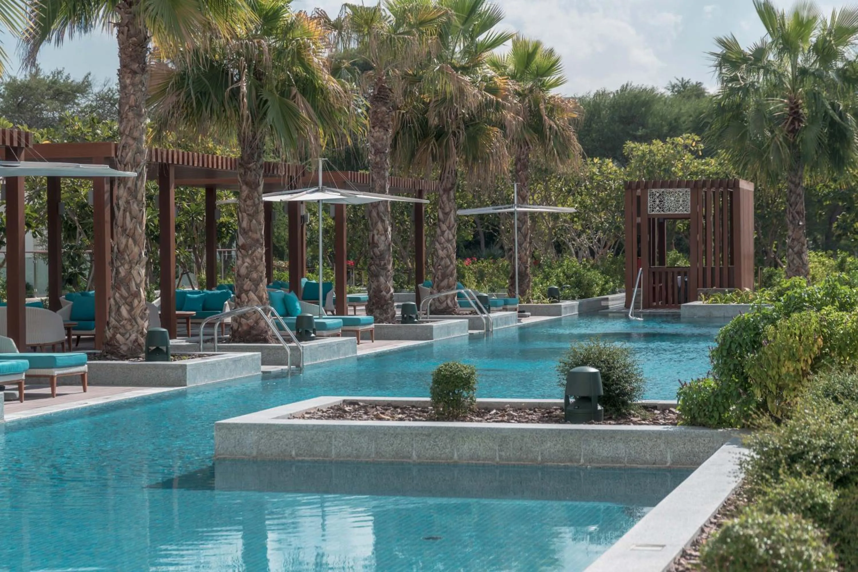 Swimming pool in Al Messila, A Luxury Collection Resort & Spa, Doha