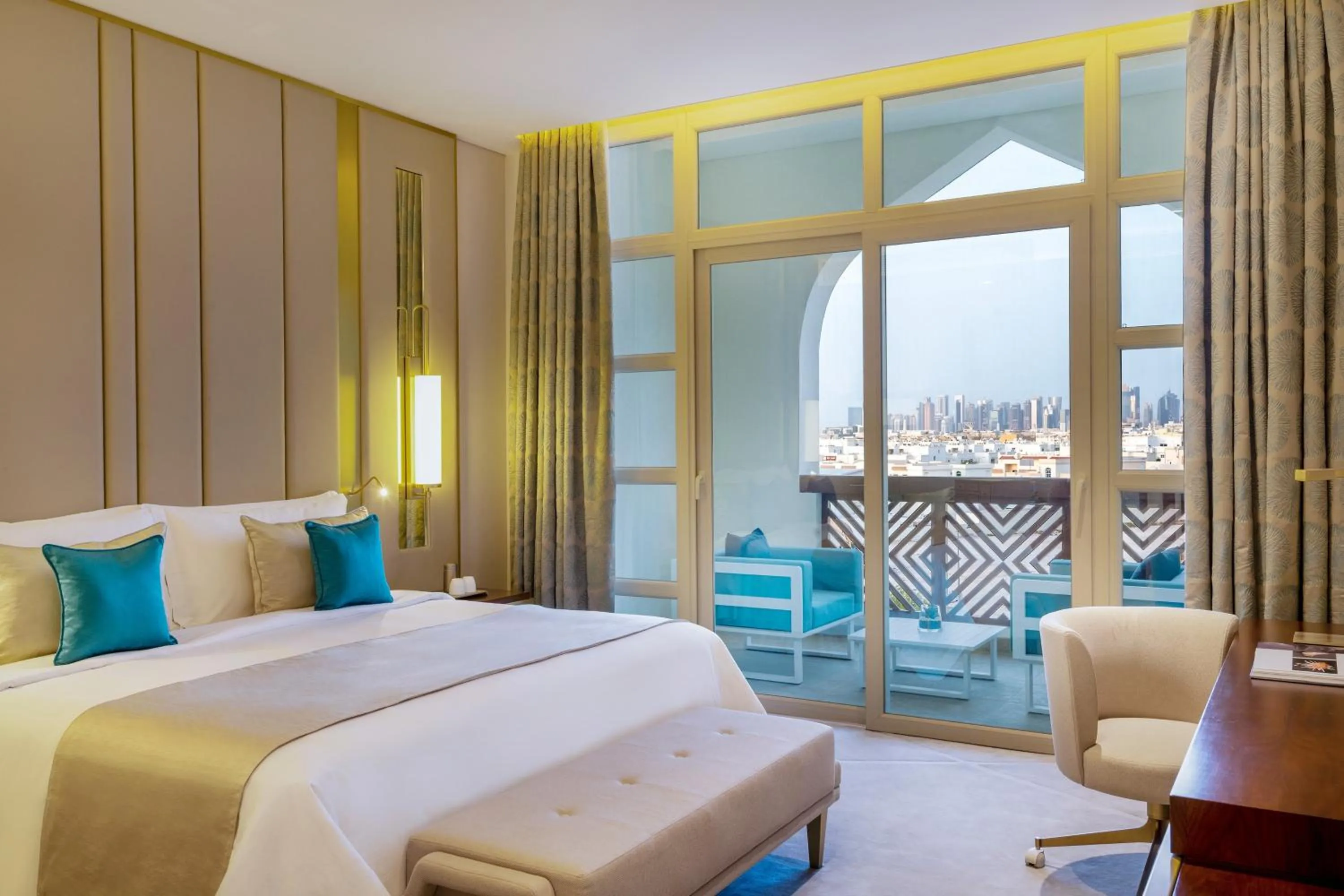 Photo of the whole room, Bed in Al Messila, A Luxury Collection Resort & Spa, Doha