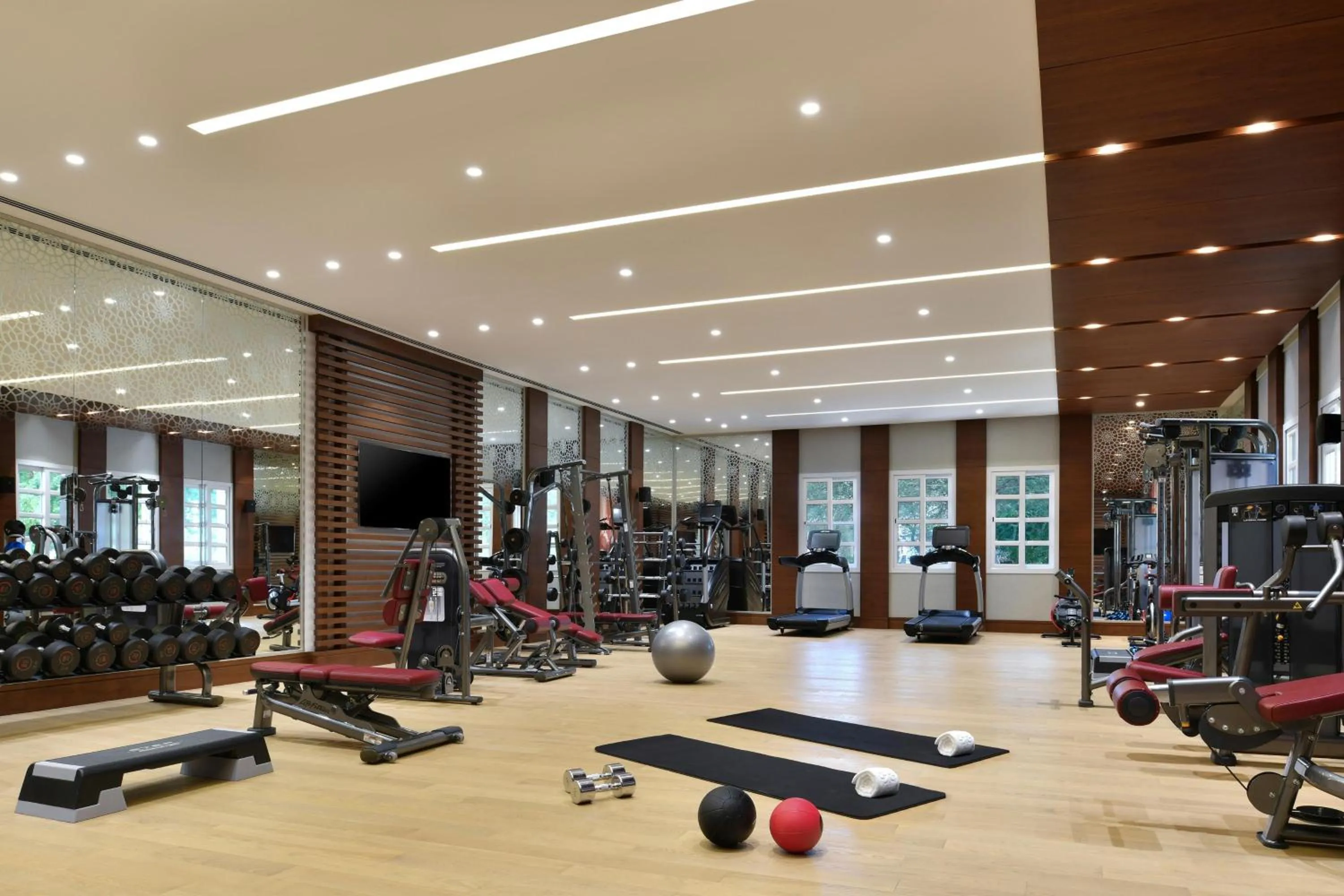 Fitness centre/facilities in Al Messila, A Luxury Collection Resort & Spa, Doha