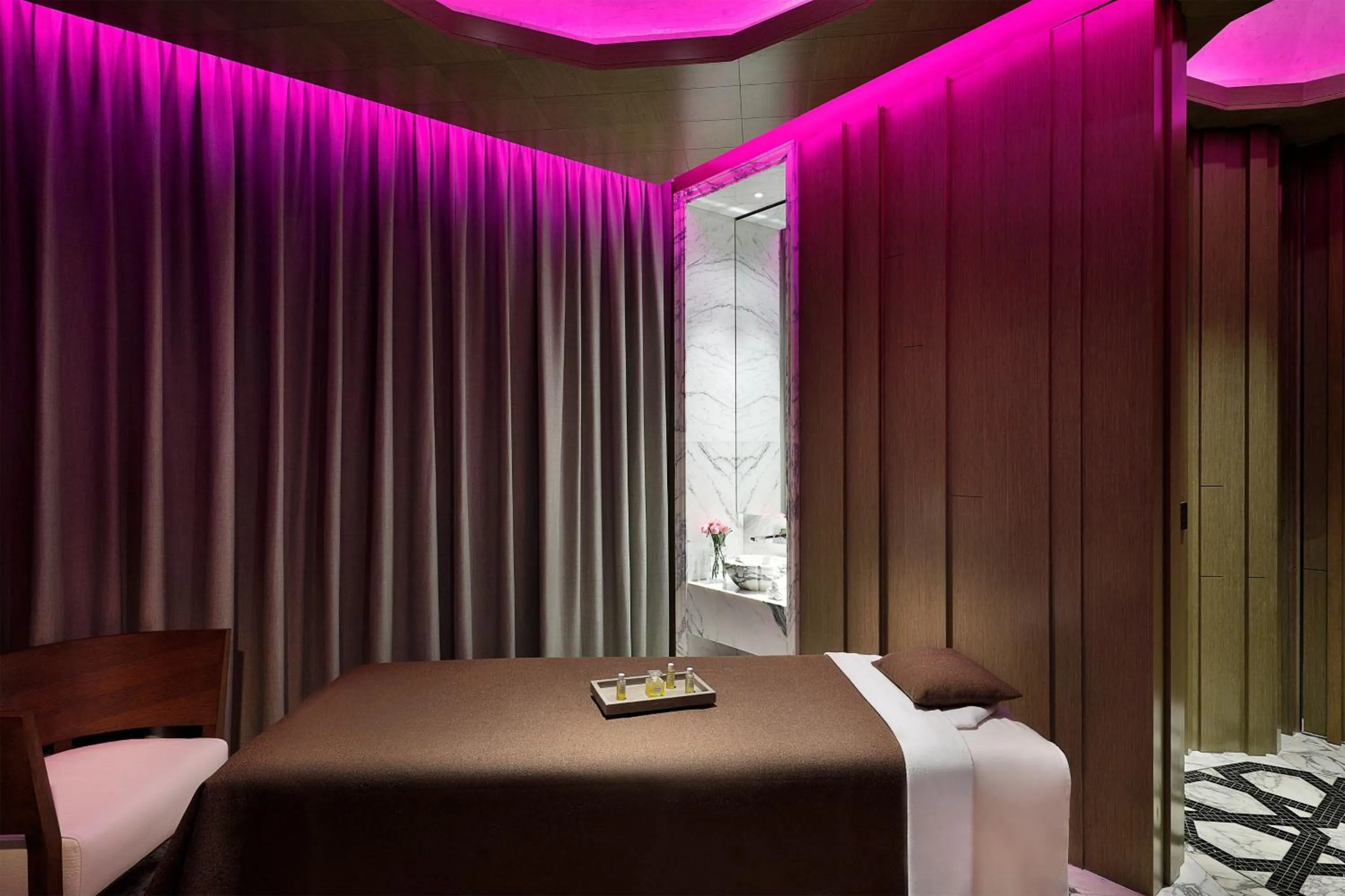 Spa and wellness centre/facilities in W Muscat