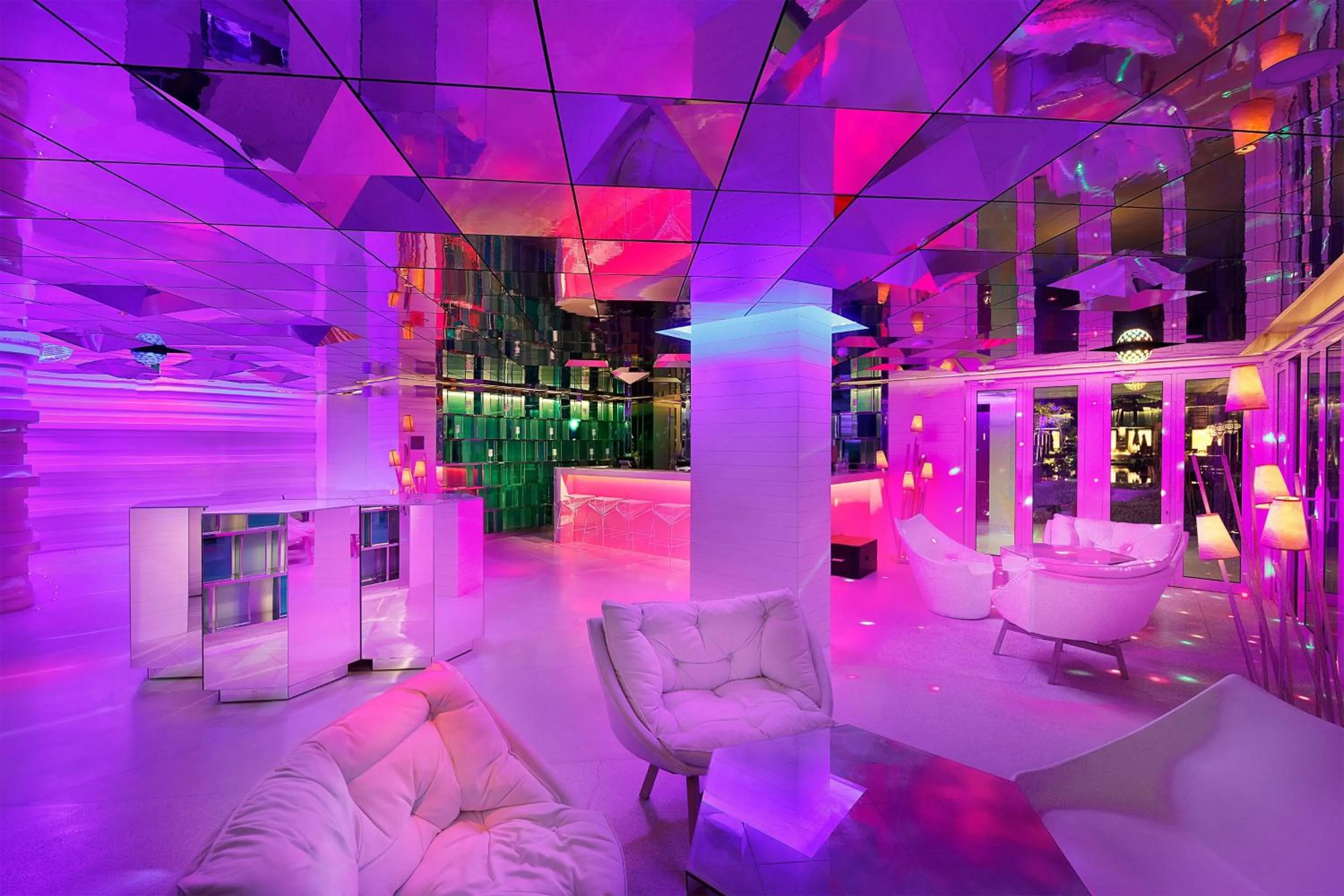 Restaurant/places to eat in W Muscat